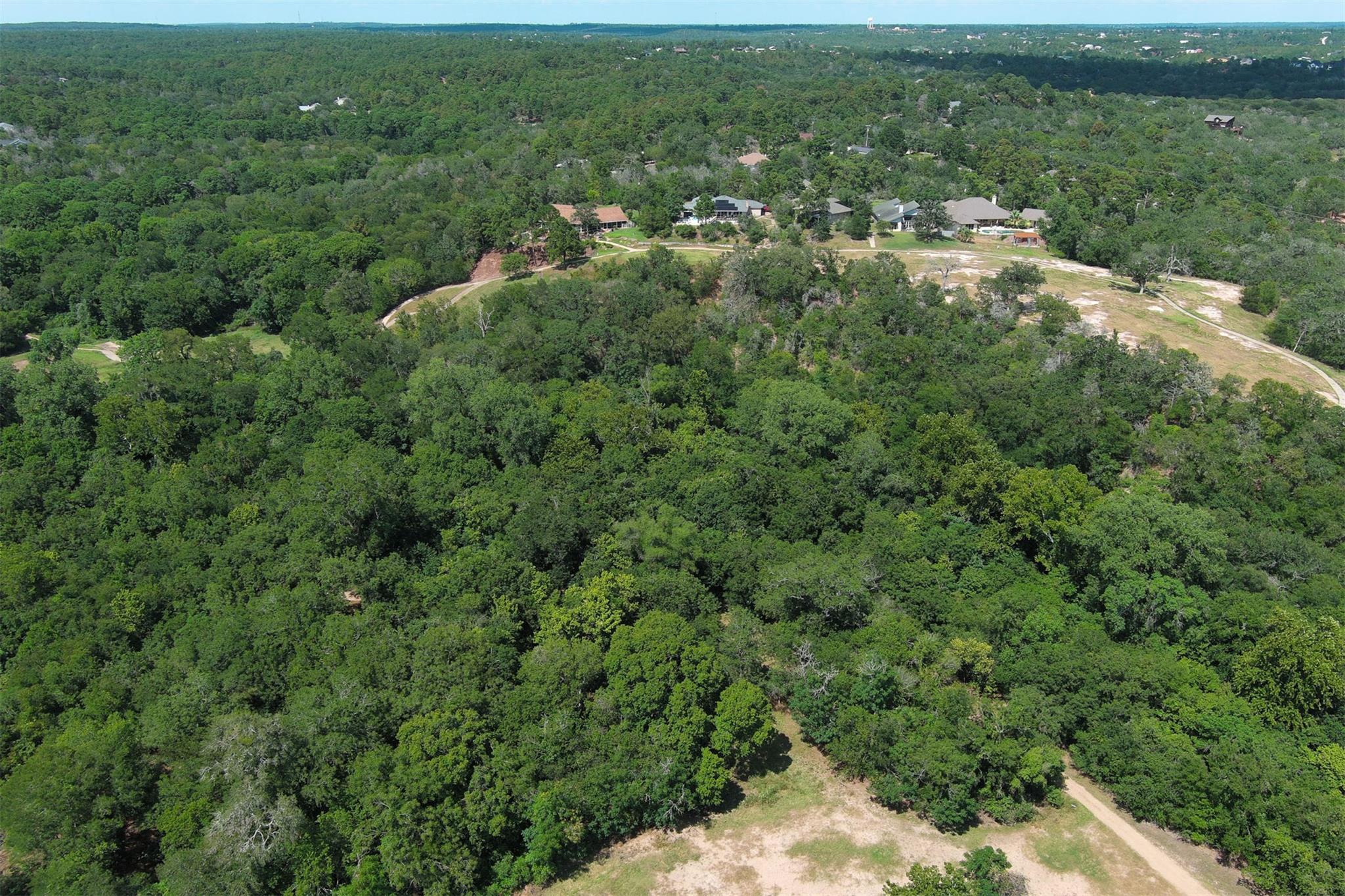 128 Kaukonahua Ln, Bastrop, TX 78602