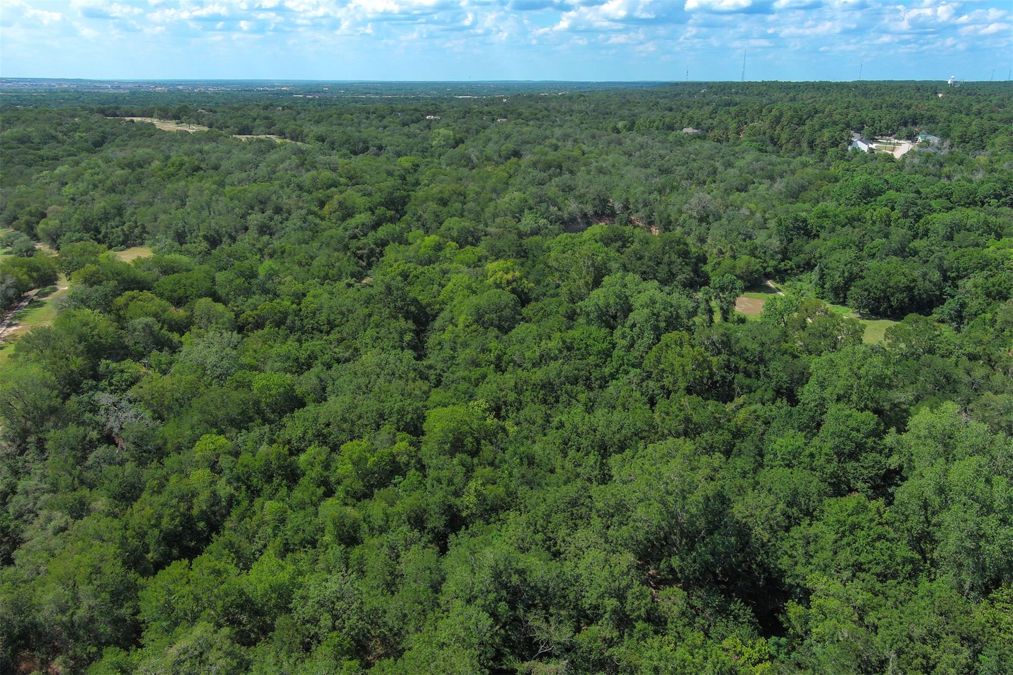 128 Kaukonahua Ln, Bastrop, TX 78602