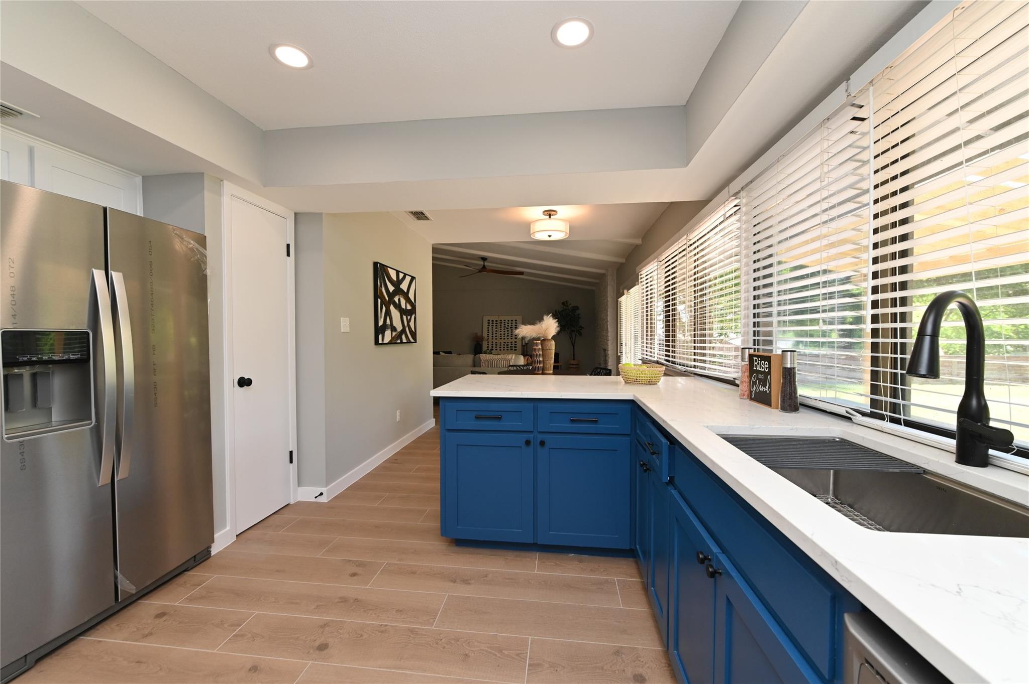 6430 Bridgewater Dr, Austin, TX 78723