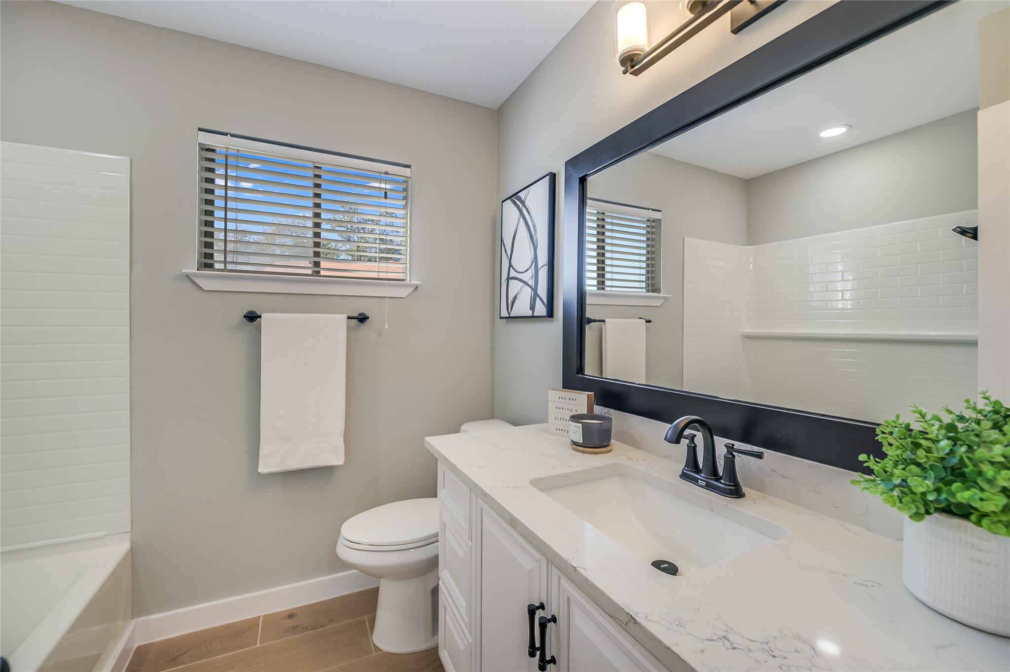 6430 Bridgewater Dr, Austin, TX 78723