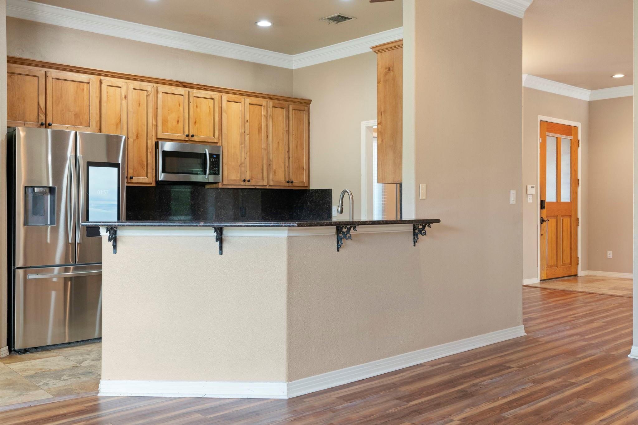 1237 Ridge Harbor Dr, Spicewood, TX 78669