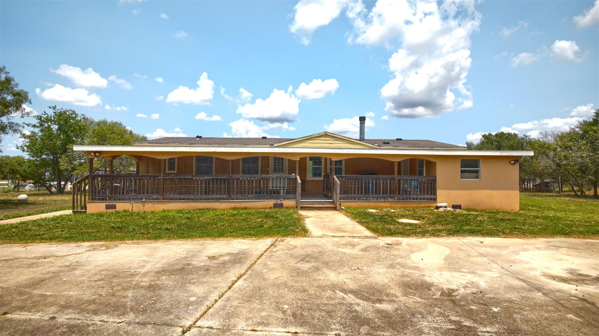 2336 FM 1854, Dale, TX 78616