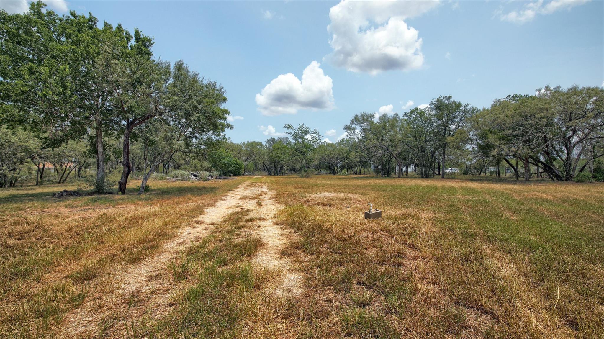 2336 FM 1854, Dale, TX 78616