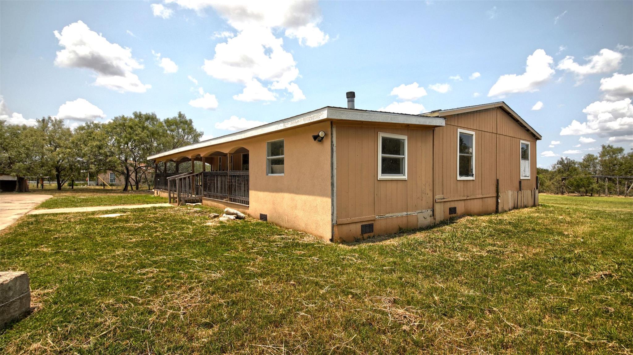 2336 FM 1854, Dale, TX 78616