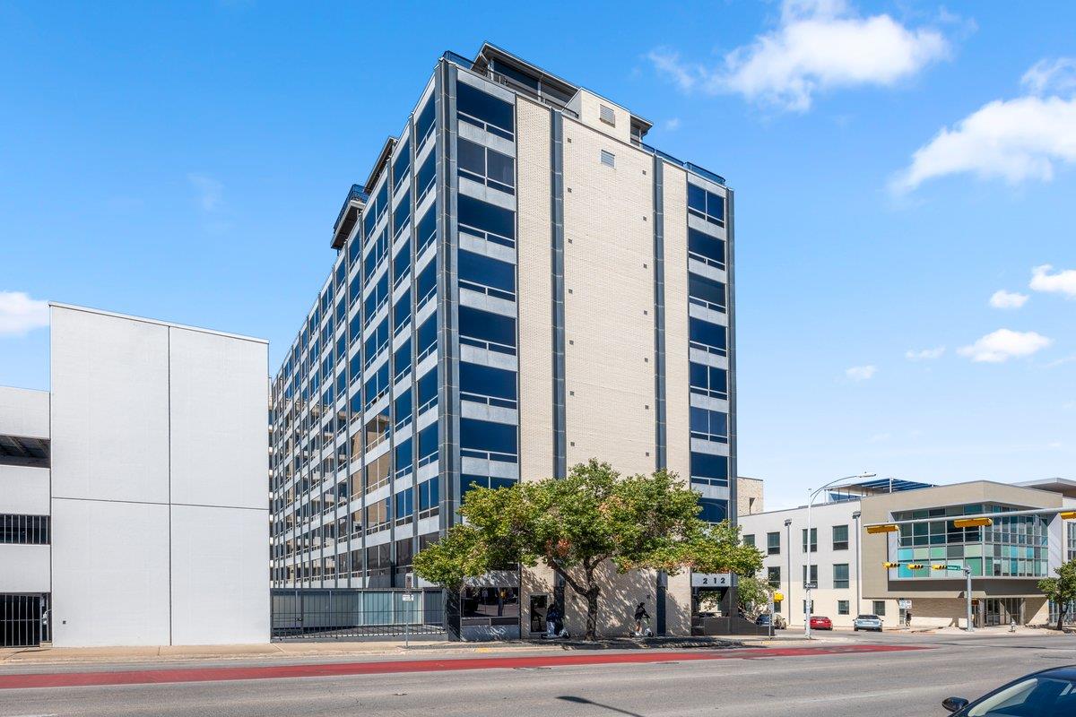 1212 Guadalupe St # 203, Austin, TX 78701