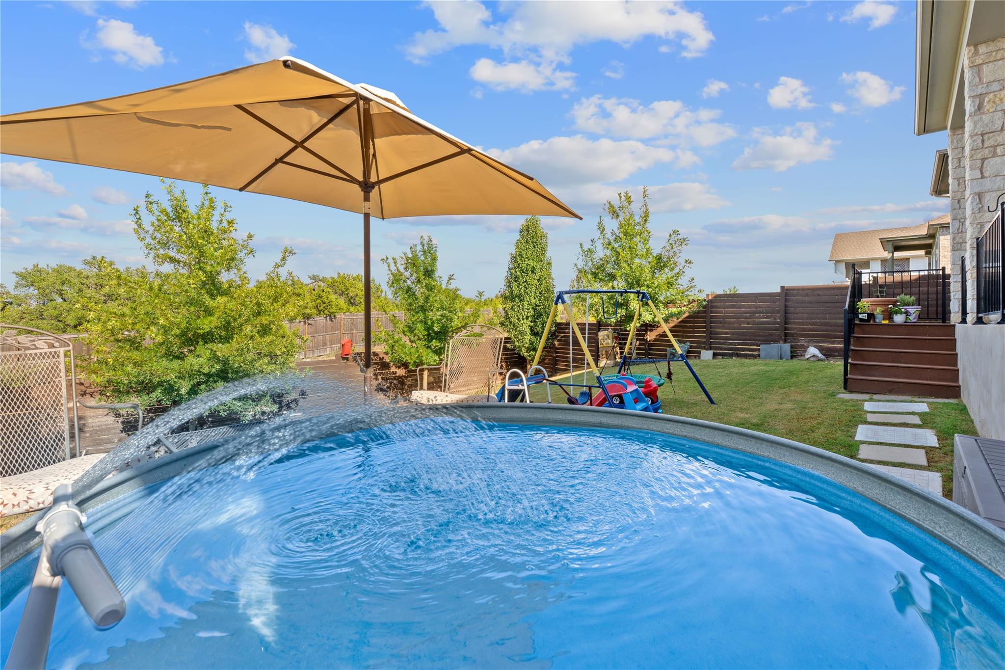 7117 Jument Dr, Austin, TX 78738