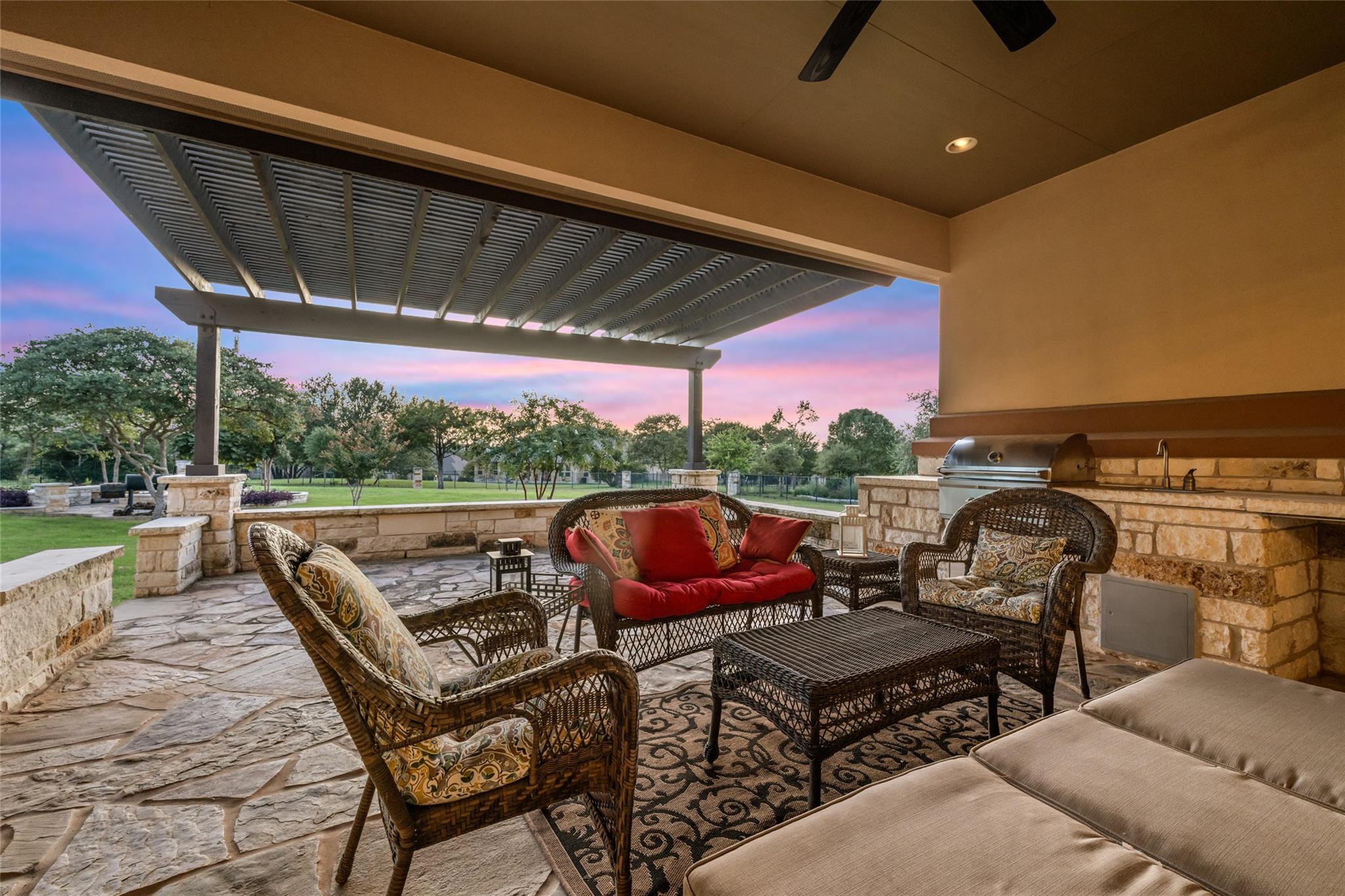 701 W Majestic Oak Ln, Georgetown, TX 78633