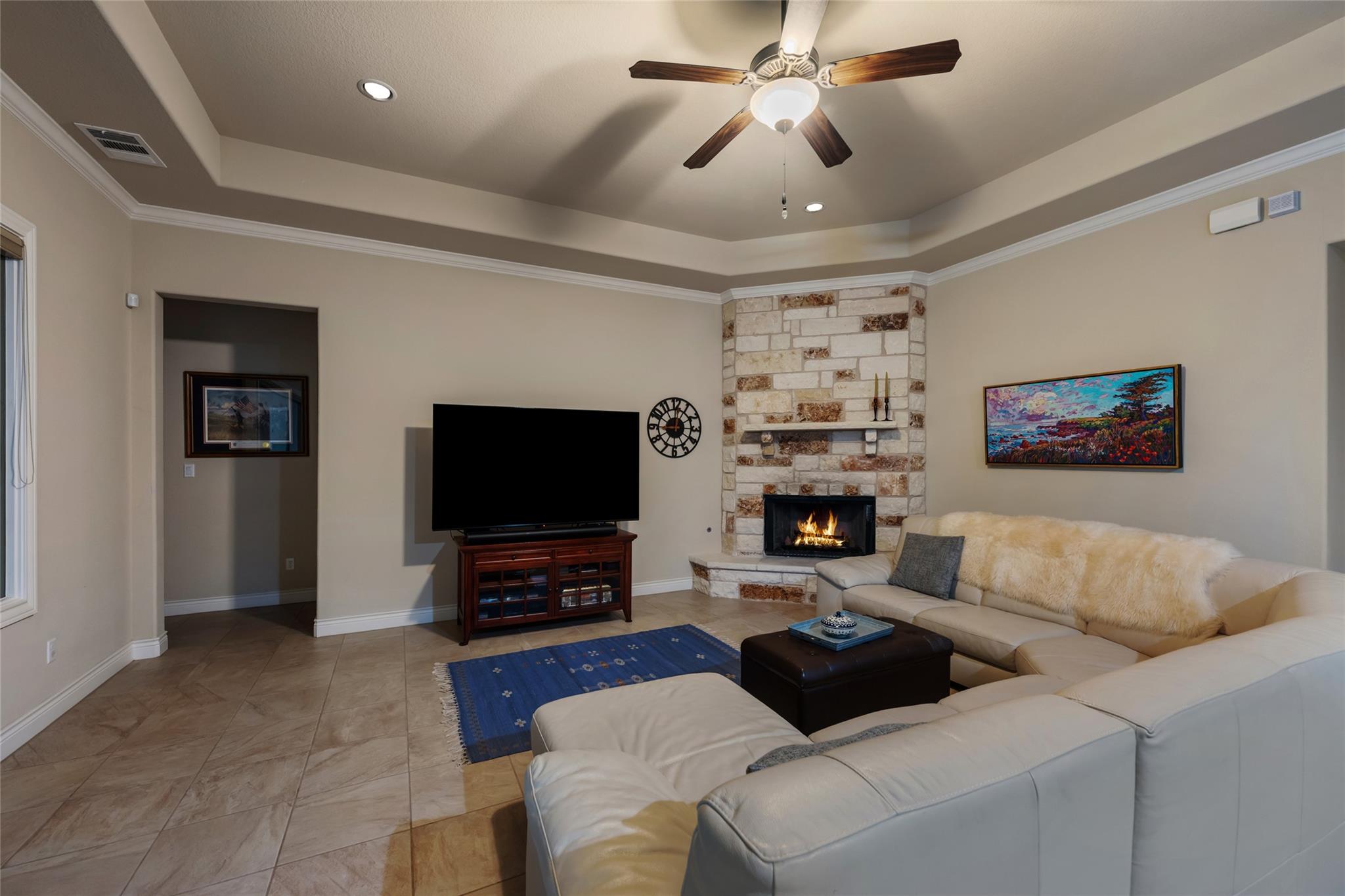 701 W Majestic Oak Ln, Georgetown, TX 78633