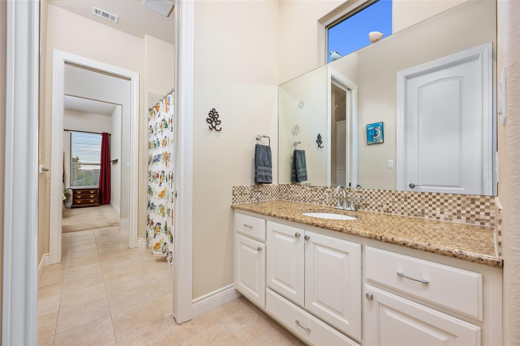 701 W Majestic Oak Ln, Georgetown, TX 78633