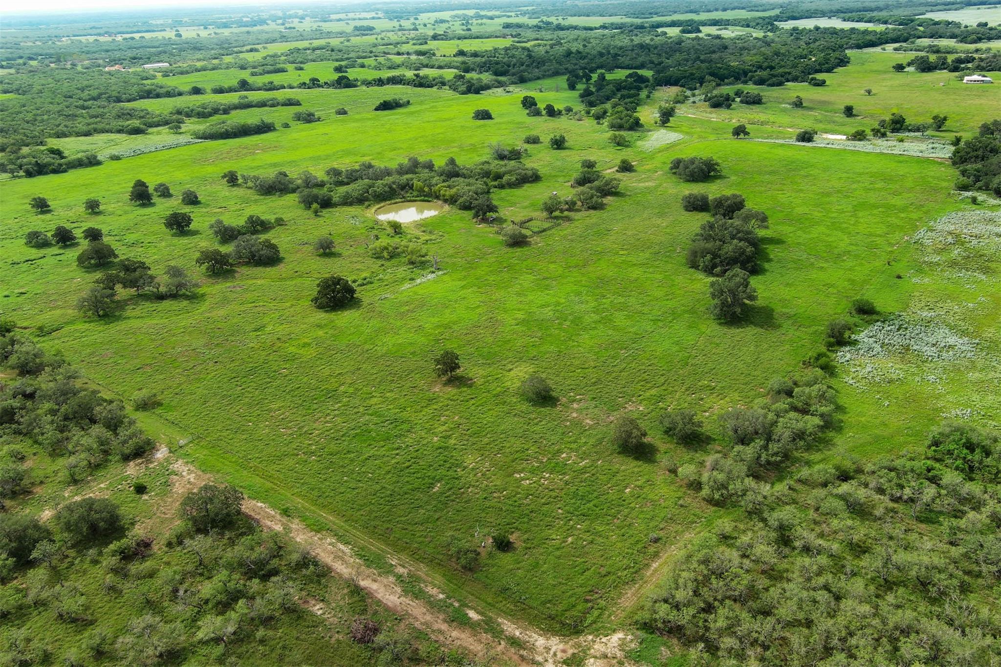 0 Cr 121, Leesville, TX 78140