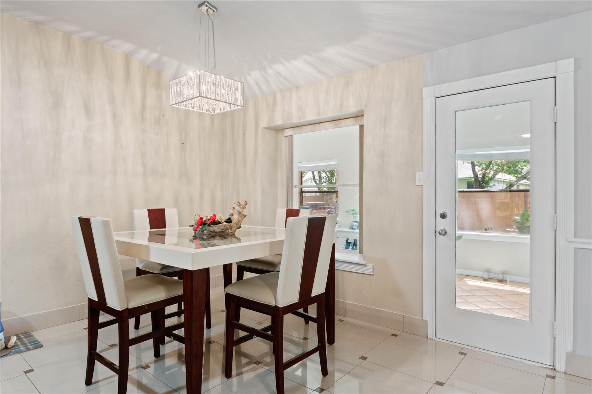 2606 Bradley Ln, Round Rock, TX 78664