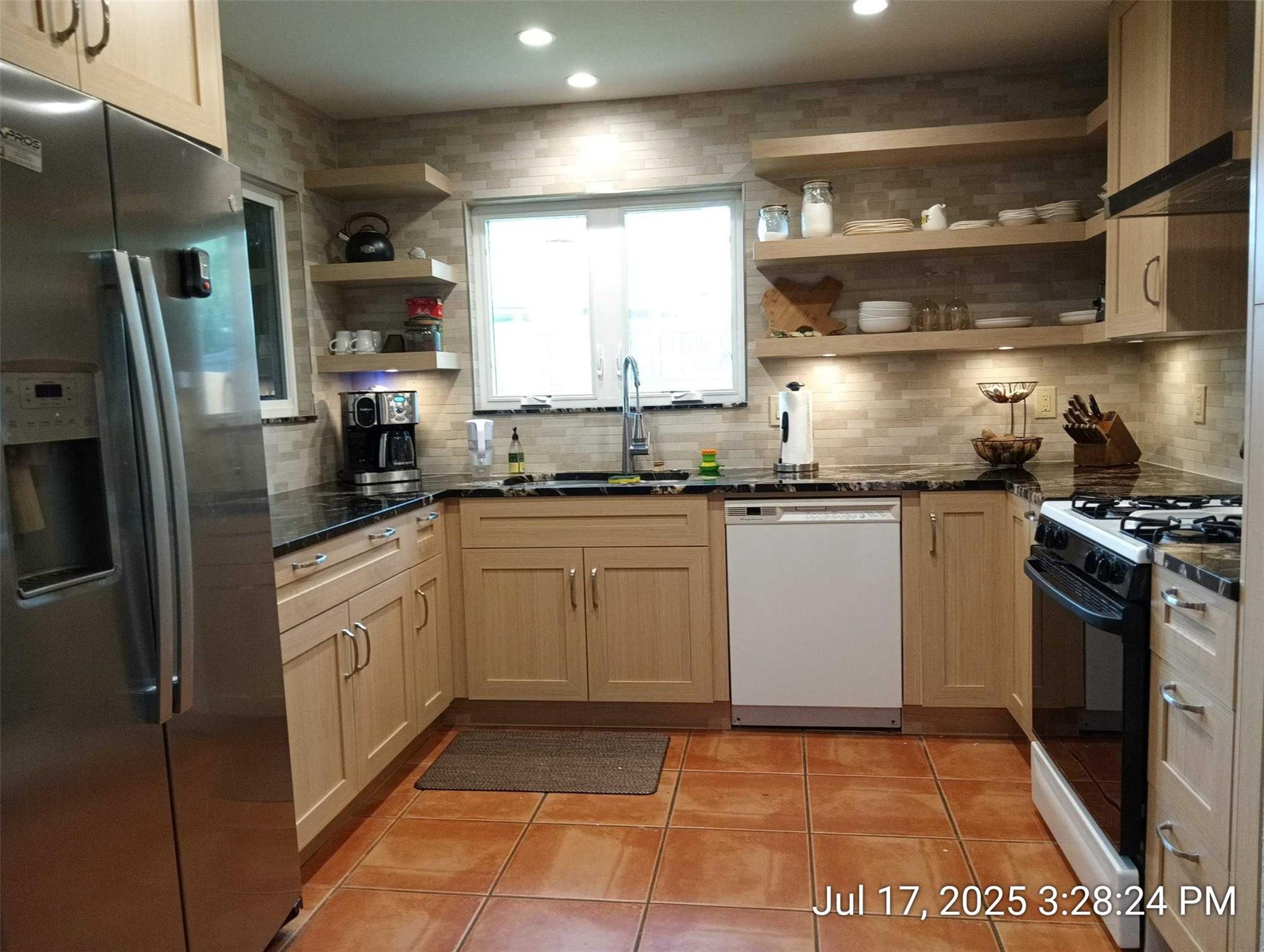 1712 Creek Bend Cir, Round Rock, TX 78681