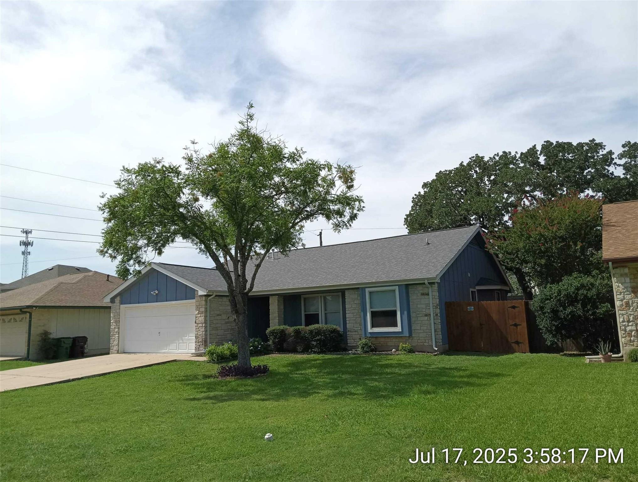 1712 Creek Bend Cir, Round Rock, TX 78681