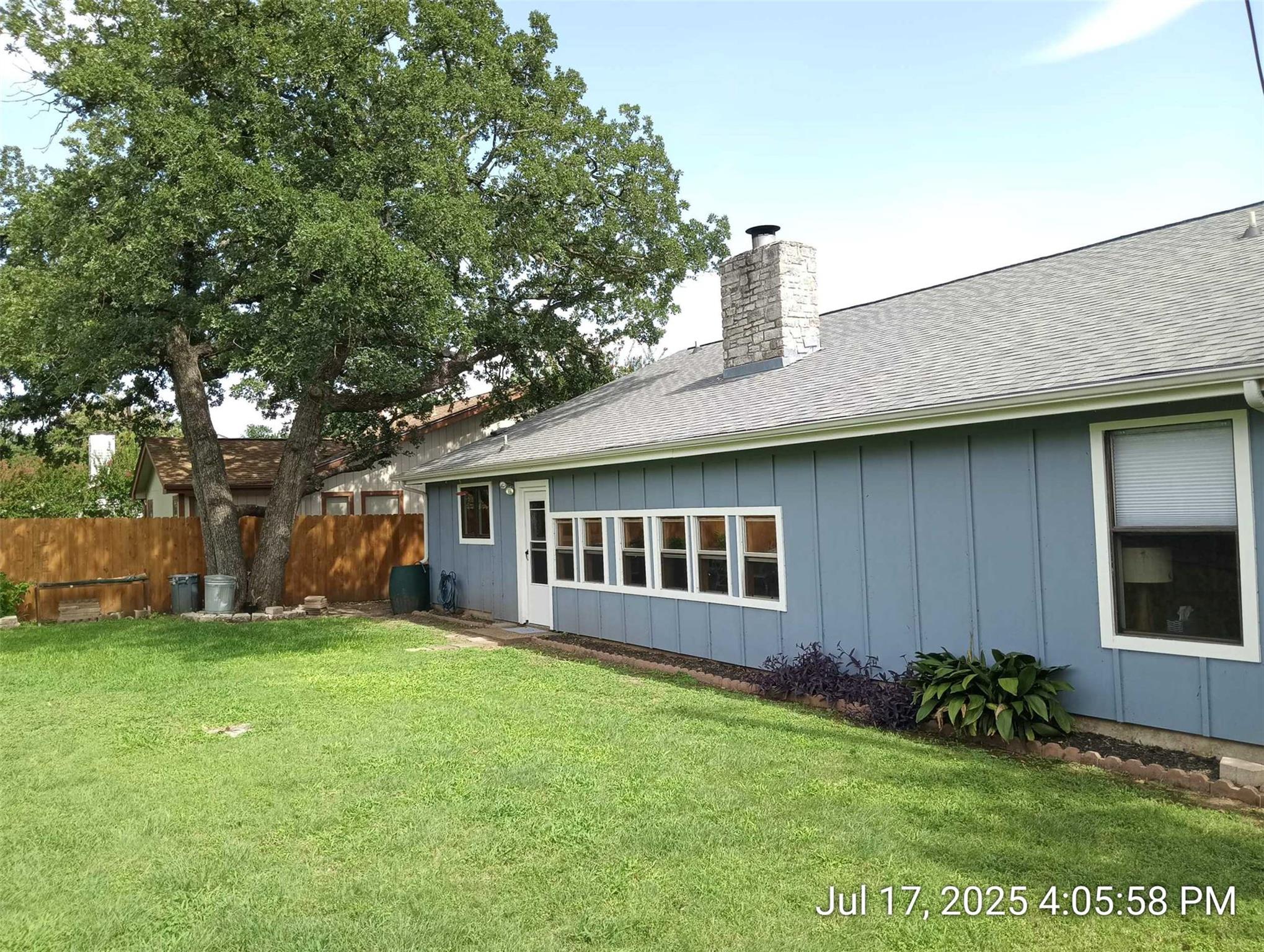 1712 Creek Bend Cir, Round Rock, TX 78681