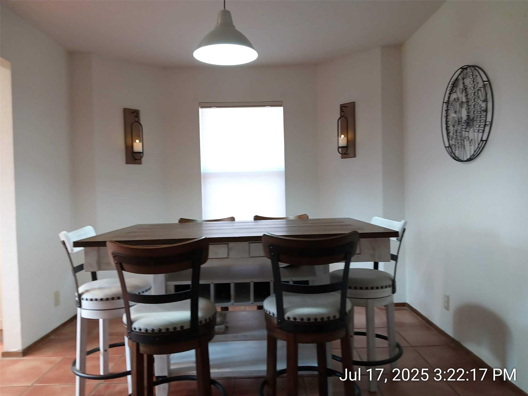 1712 Creek Bend Cir, Round Rock, TX 78681