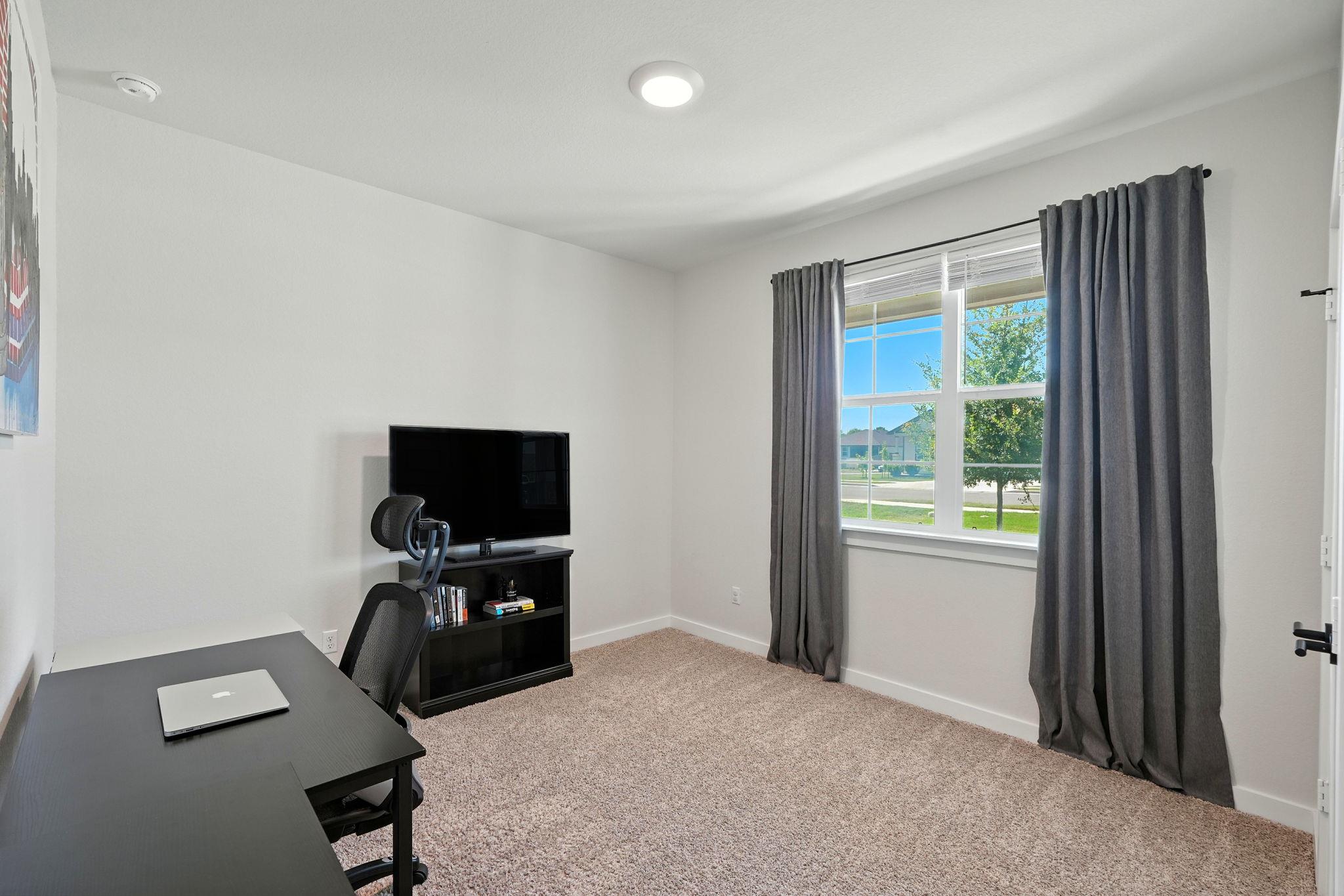 233 Lavaca River Ln, Hutto, TX 78634