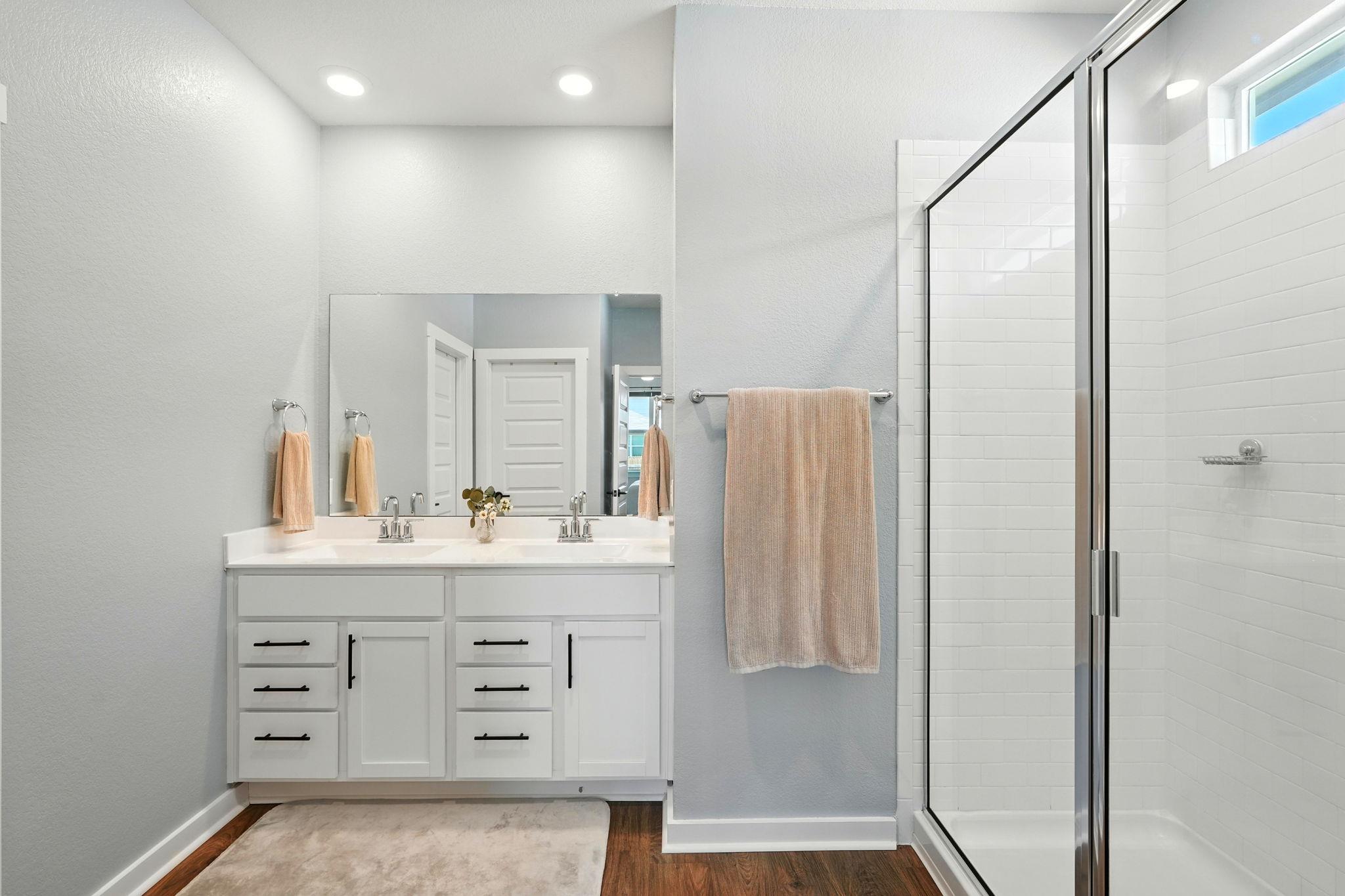 233 Lavaca River Ln, Hutto, TX 78634