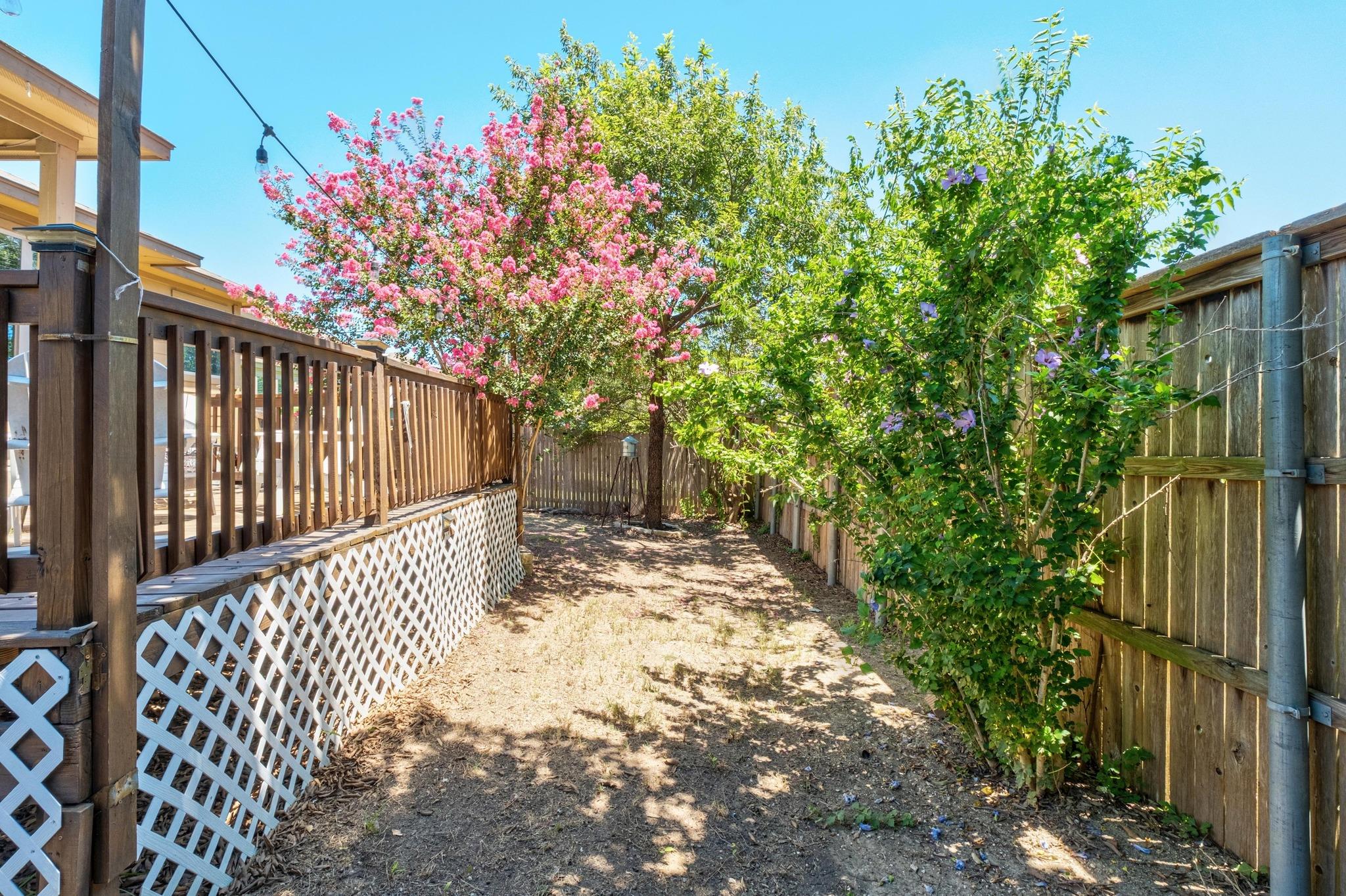 463 Tranquility Mtn, Buda, TX 78610