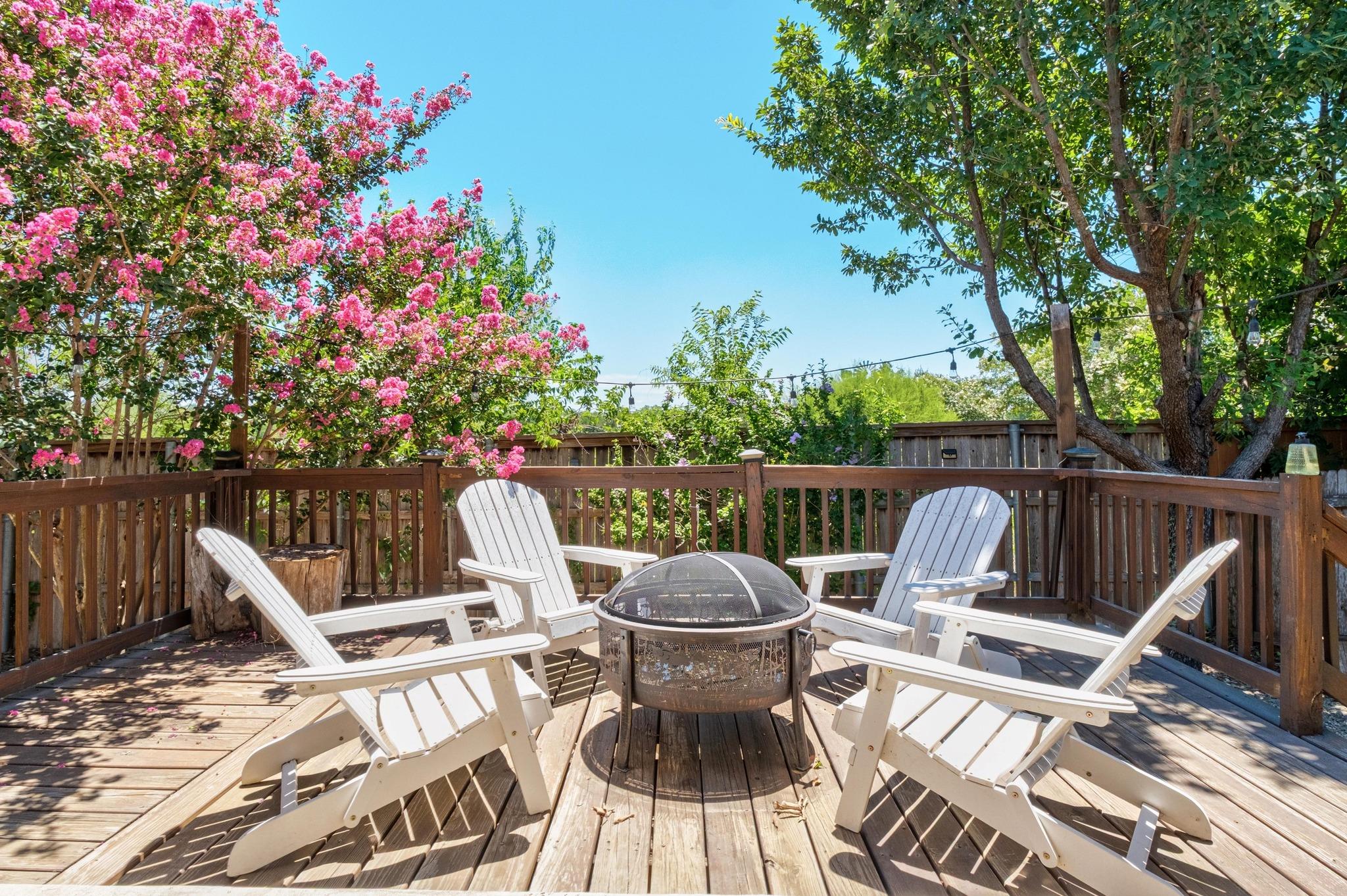 463 Tranquility Mtn, Buda, TX 78610