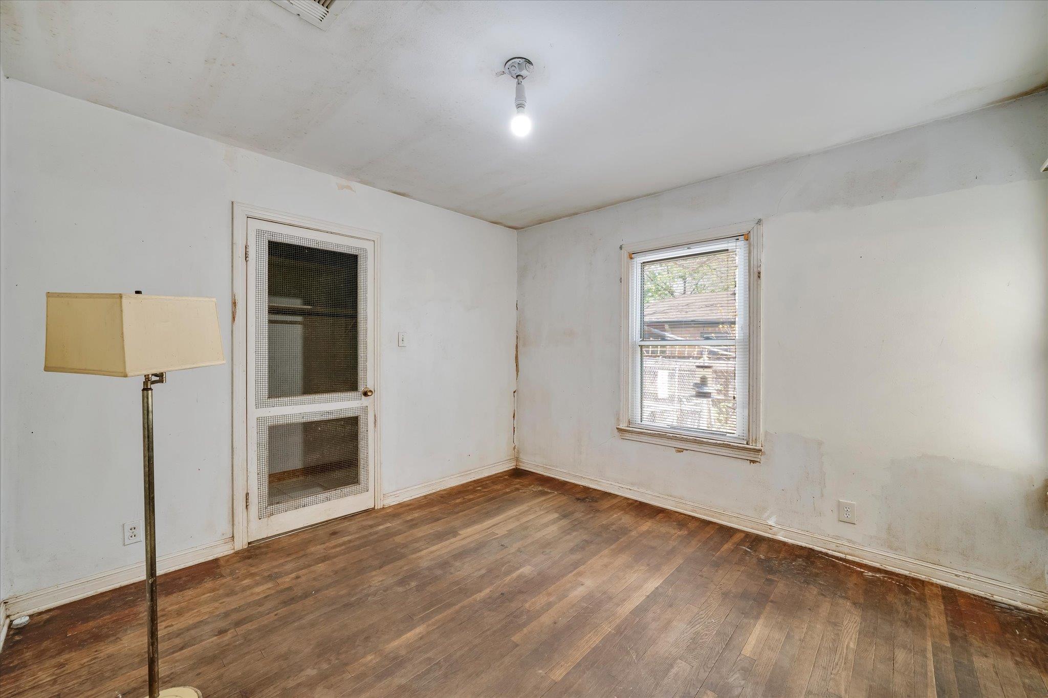 1206 Ruth Ave, Austin, TX 78757