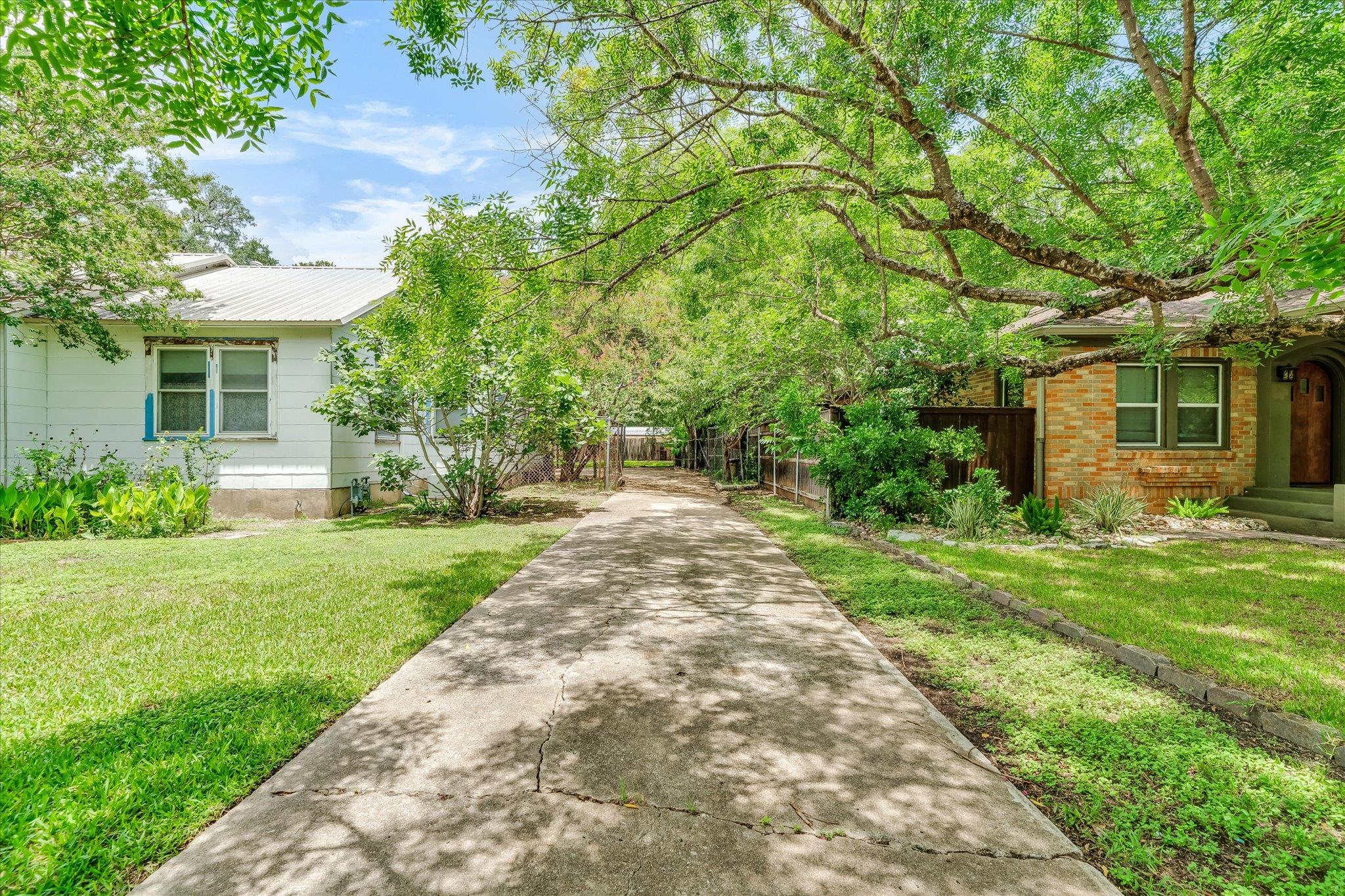 1206 Ruth Ave, Austin, TX 78757