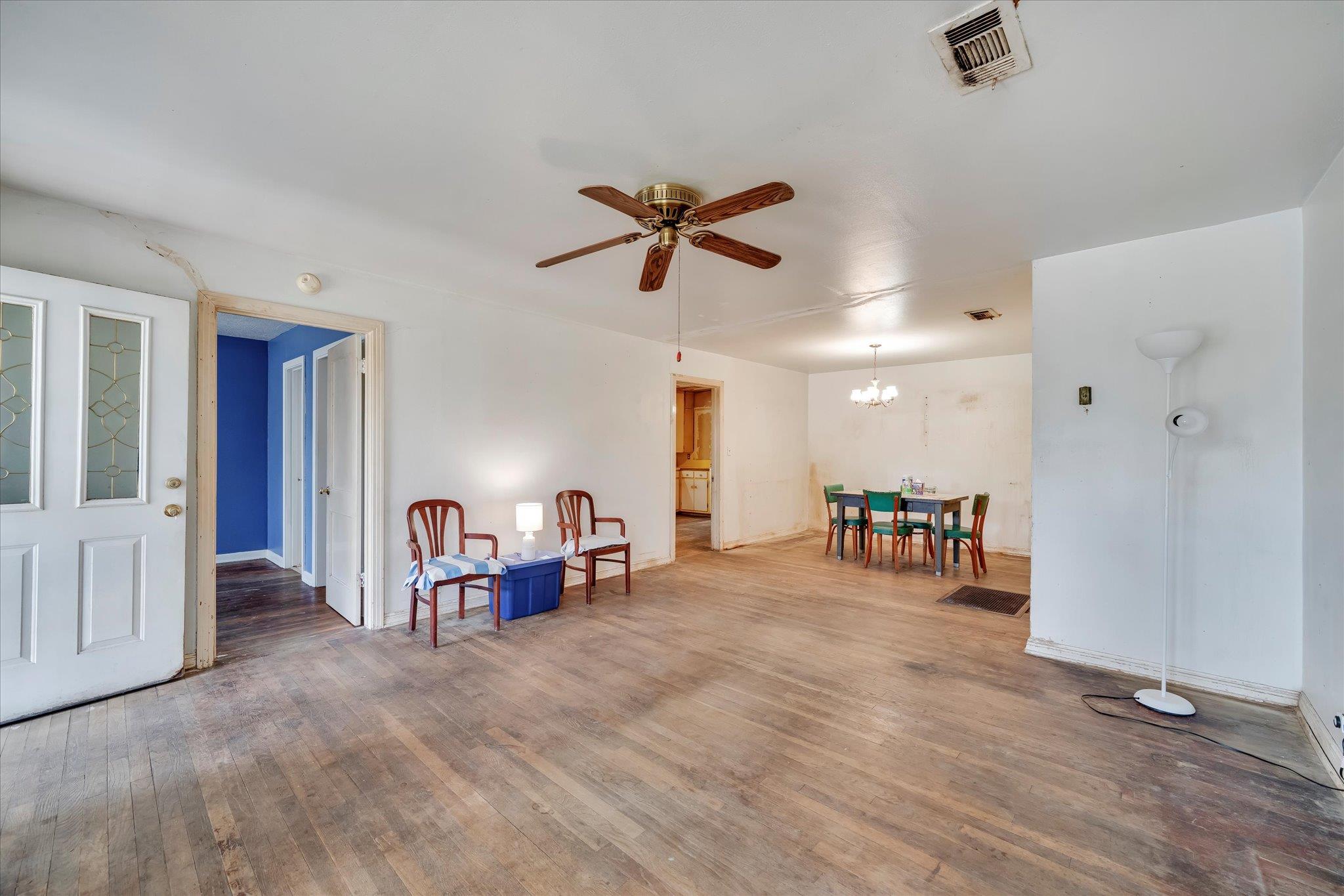 1206 Ruth Ave, Austin, TX 78757