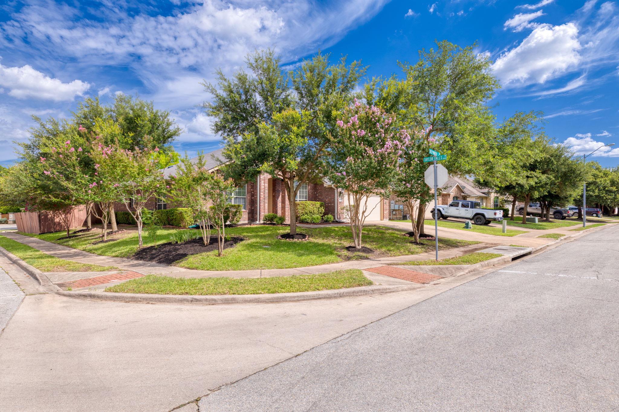 18717 Deep Water Dr, Pflugerville, TX 78660