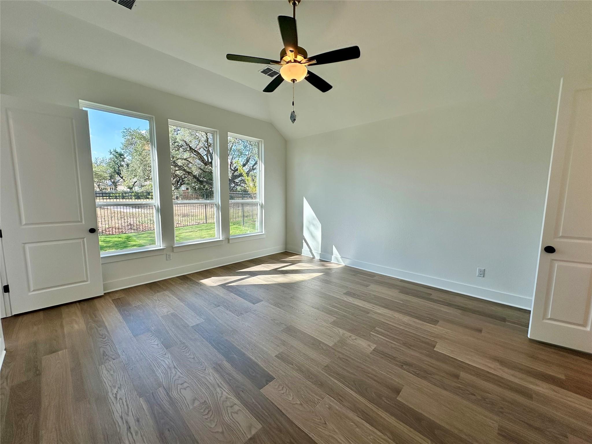 821 Sage Thrasher Cir, Dripping Springs, TX 78620