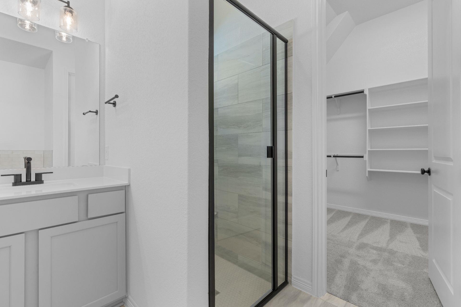 720 Sage Thrasher Cir, Dripping Springs, TX 78620