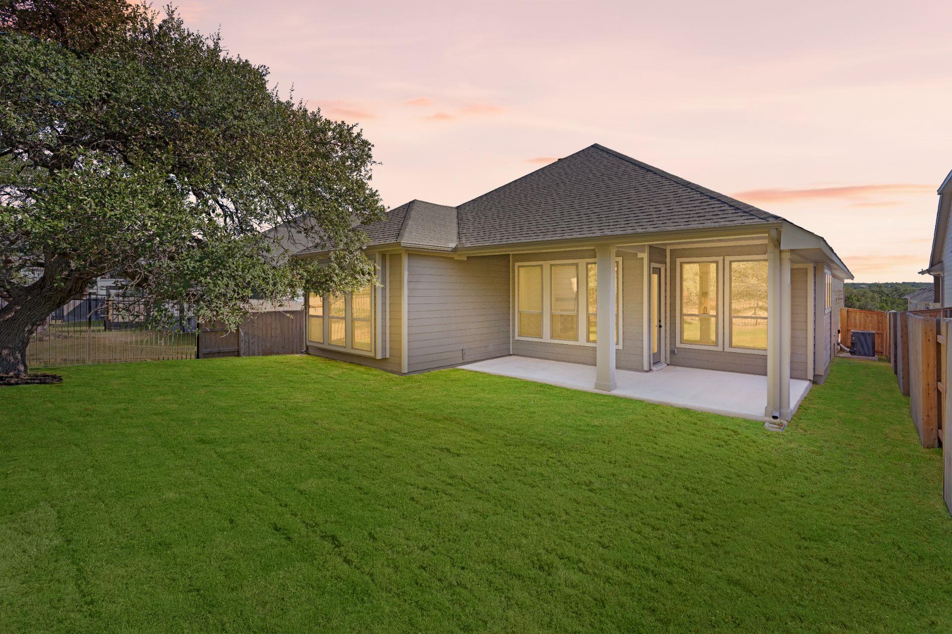 720 Sage Thrasher Cir, Dripping Springs, TX 78620