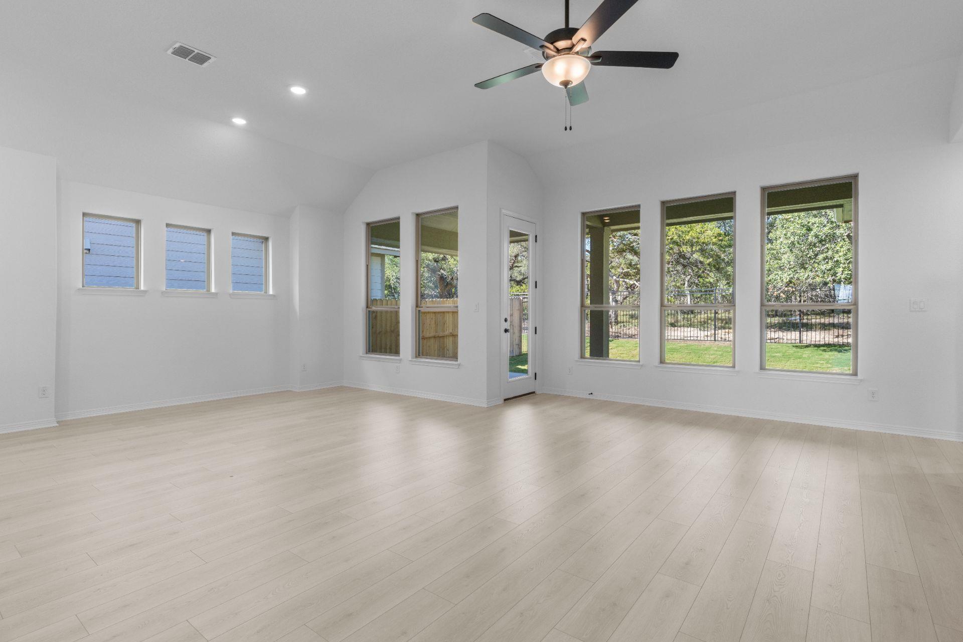 720 Sage Thrasher Cir, Dripping Springs, TX 78620