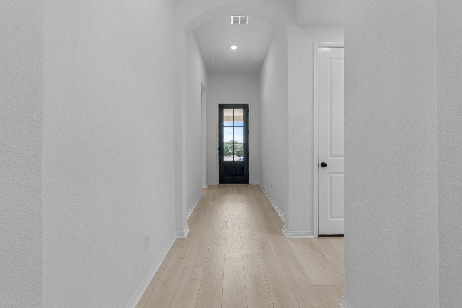 720 Sage Thrasher Cir, Dripping Springs, TX 78620