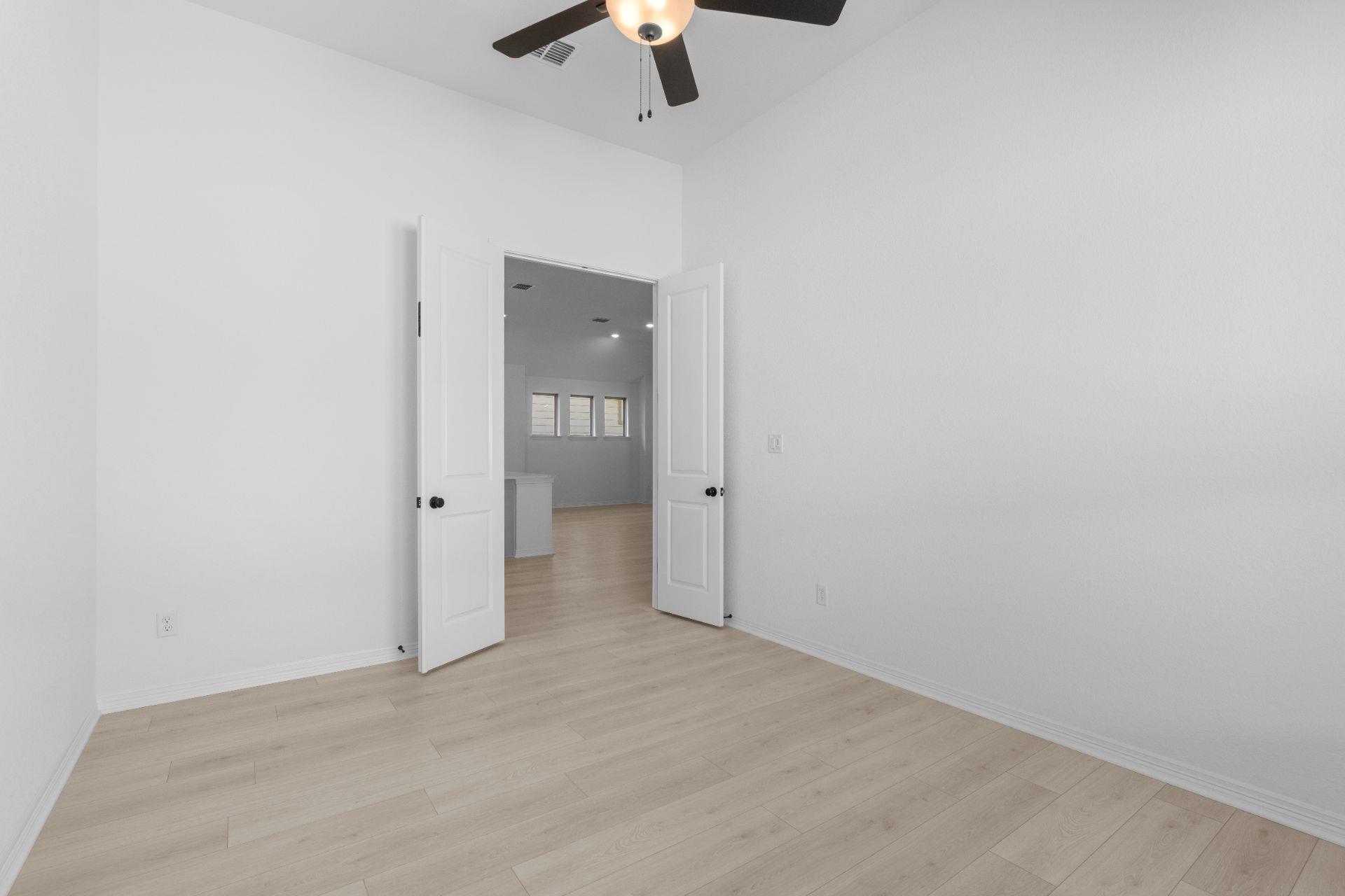 720 Sage Thrasher Cir, Dripping Springs, TX 78620