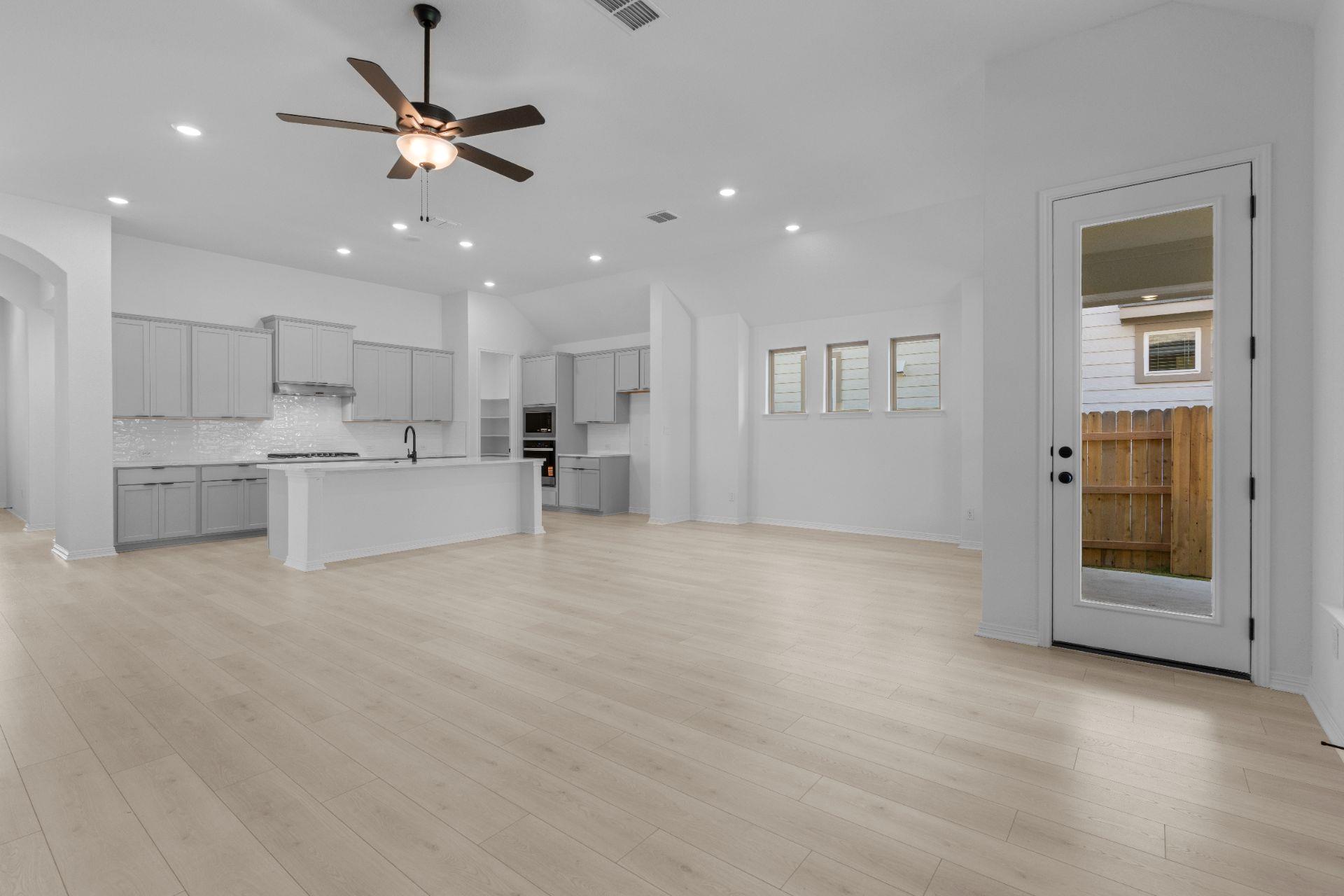 720 Sage Thrasher Cir, Dripping Springs, TX 78620