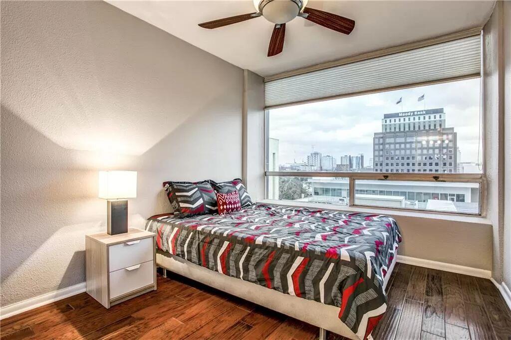 1212 Guadalupe St # 702, Austin, TX 78701