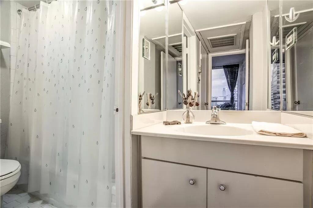 1212 Guadalupe St # 702, Austin, TX 78701