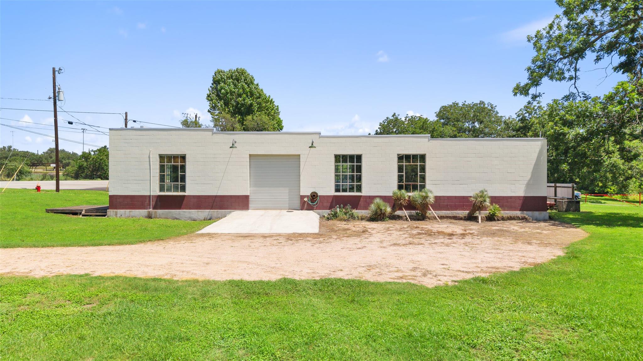 404 Nugent, Johnson City, TX 78636