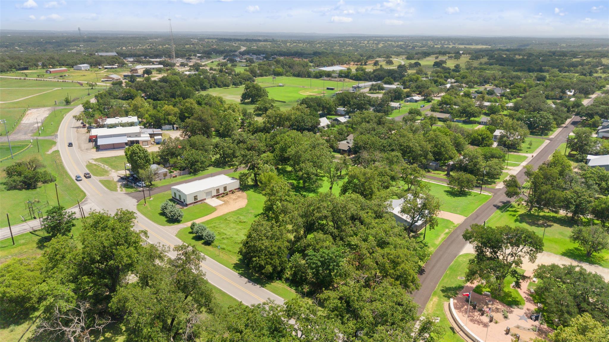 404 Nugent, Johnson City, TX 78636