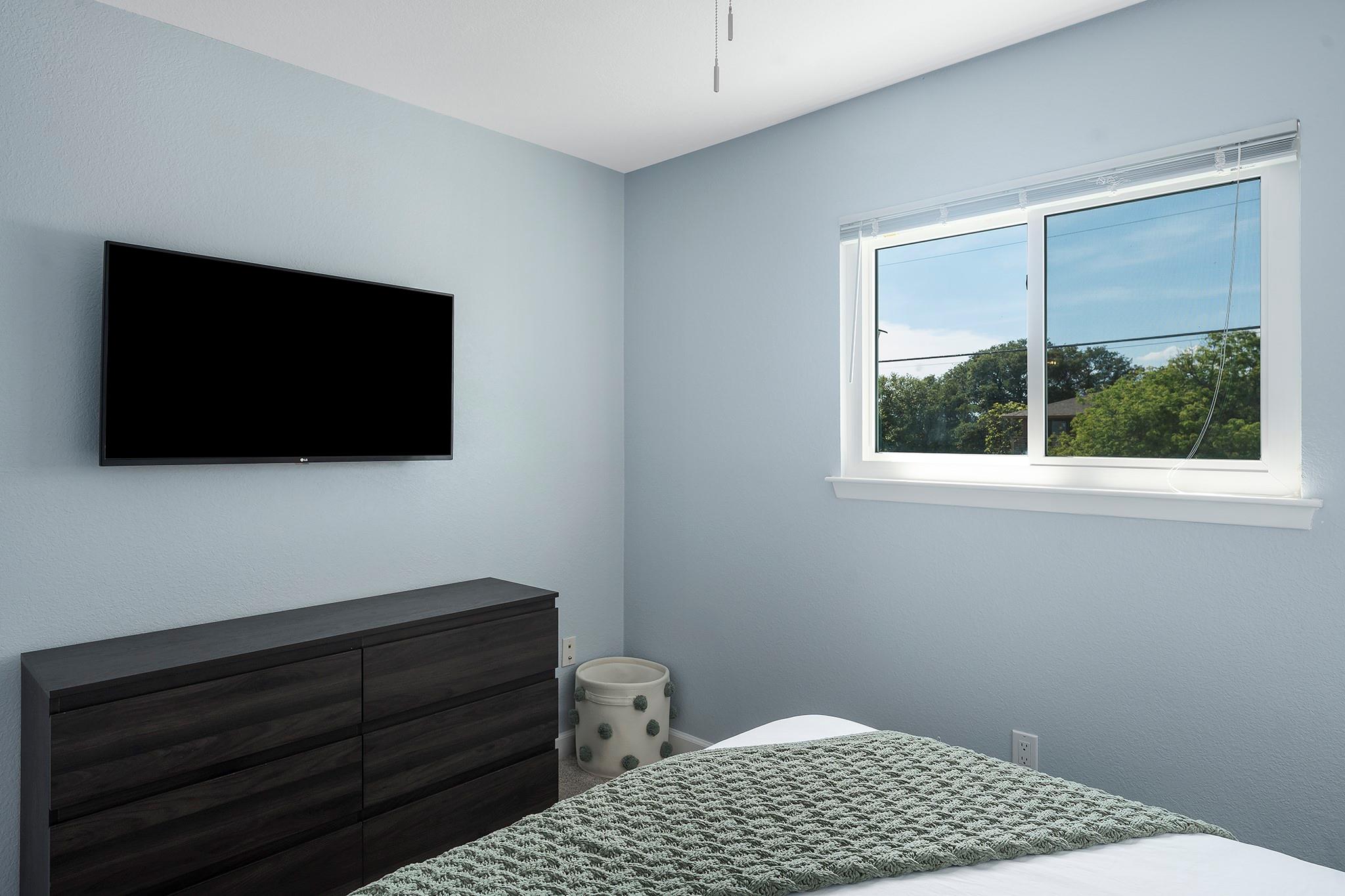 1322 Amanda Dr, Canyon Lake, TX 78133