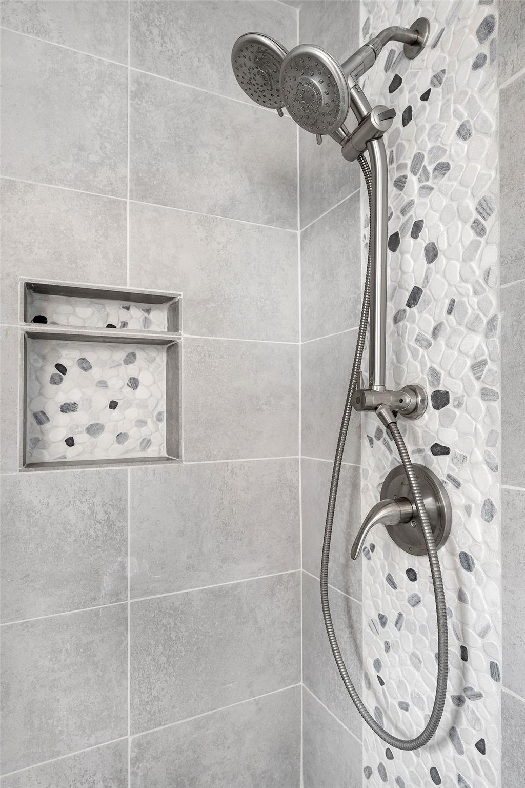 1322 Amanda Dr, Canyon Lake, TX 78133