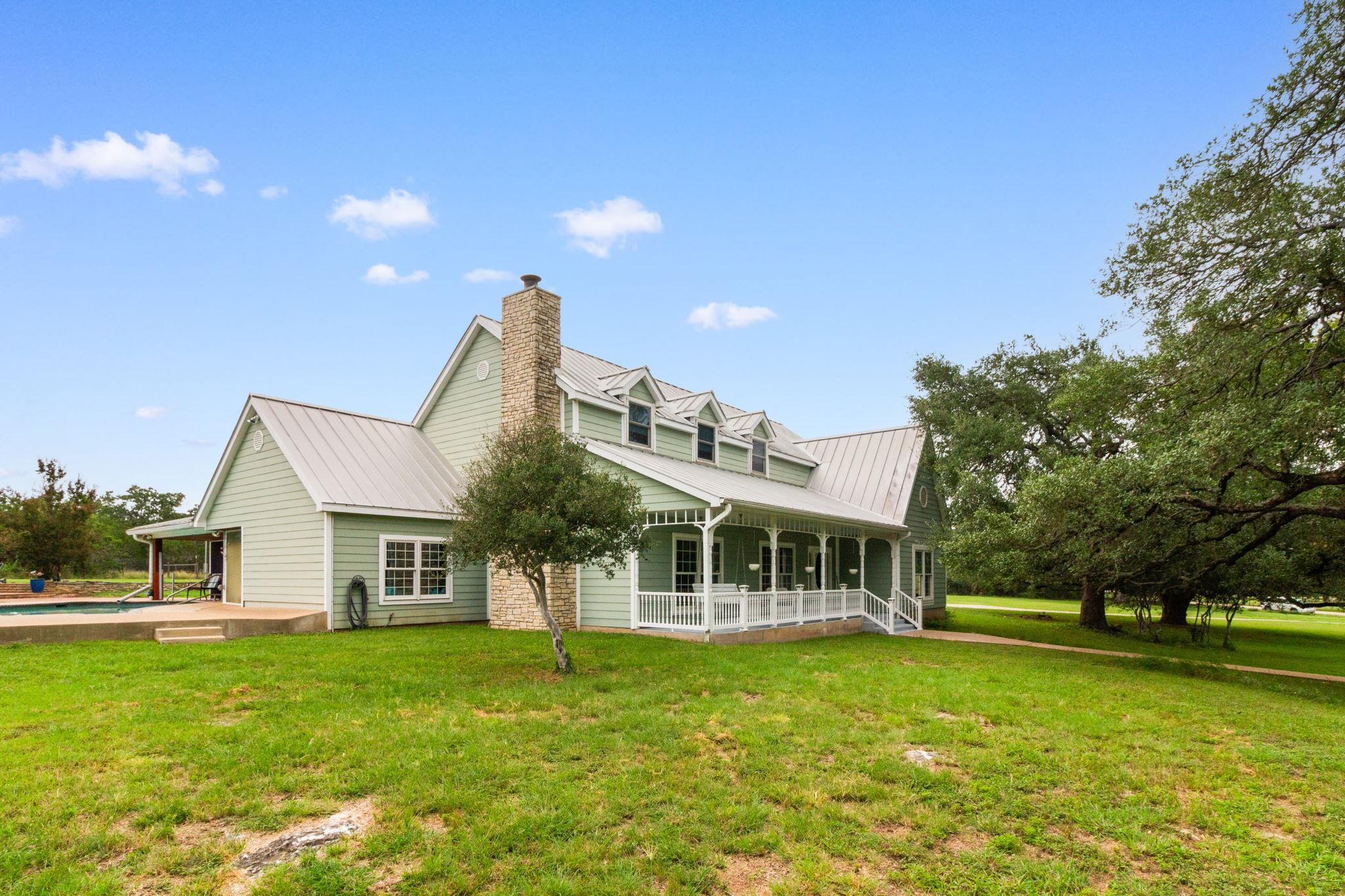 203 Grande St, Driftwood, TX 78619