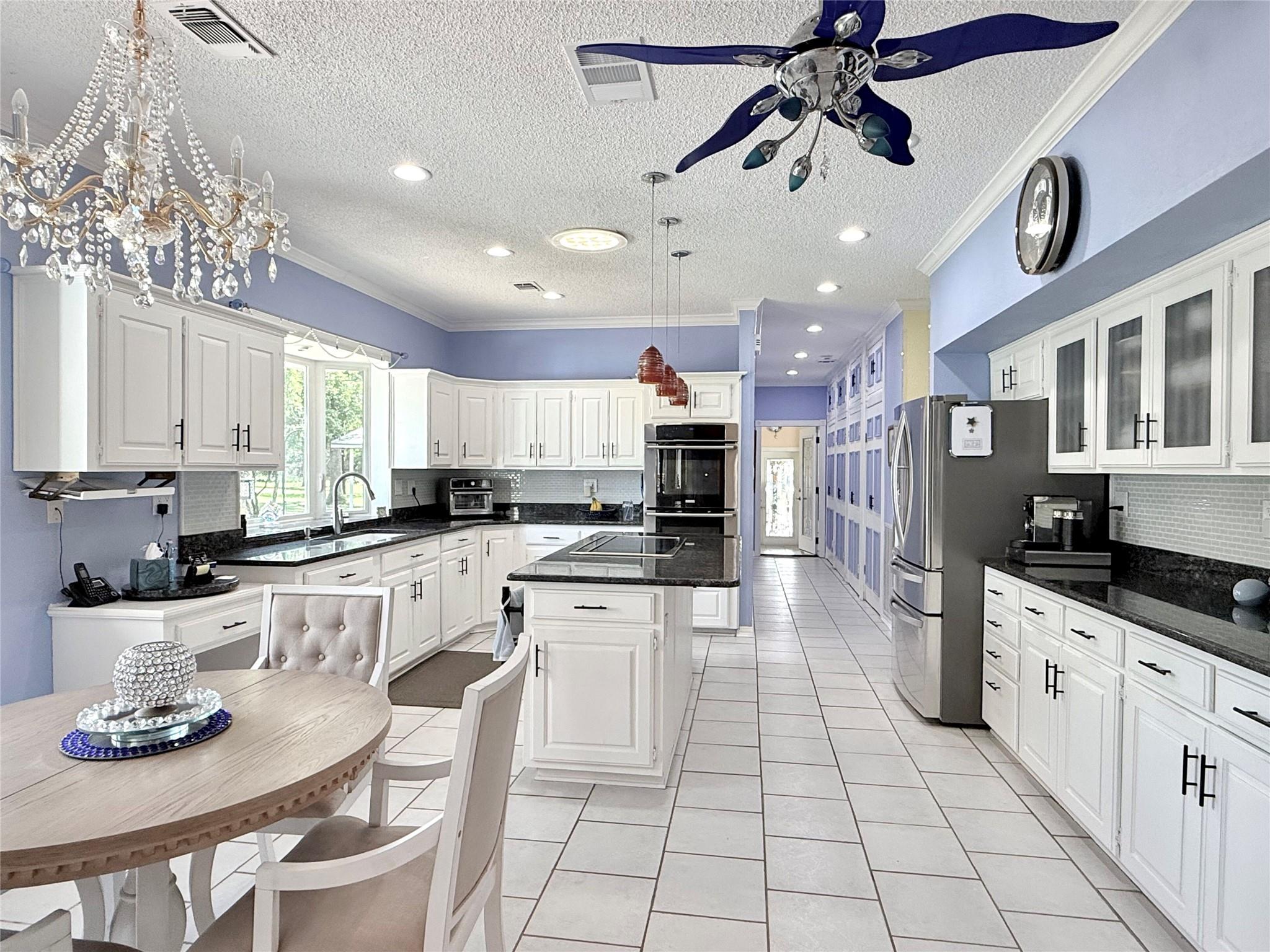 203 Grande St, Driftwood, TX 78619