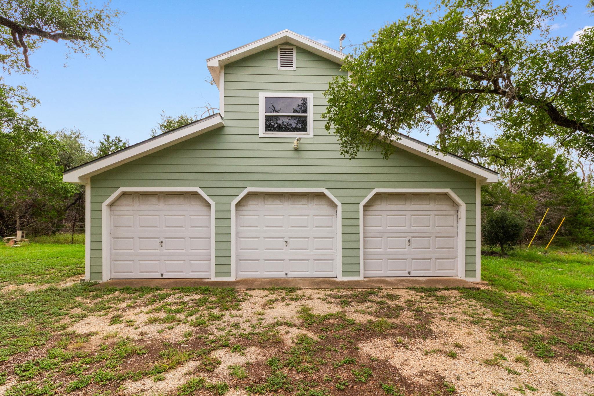 203 Grande St, Driftwood, TX 78619