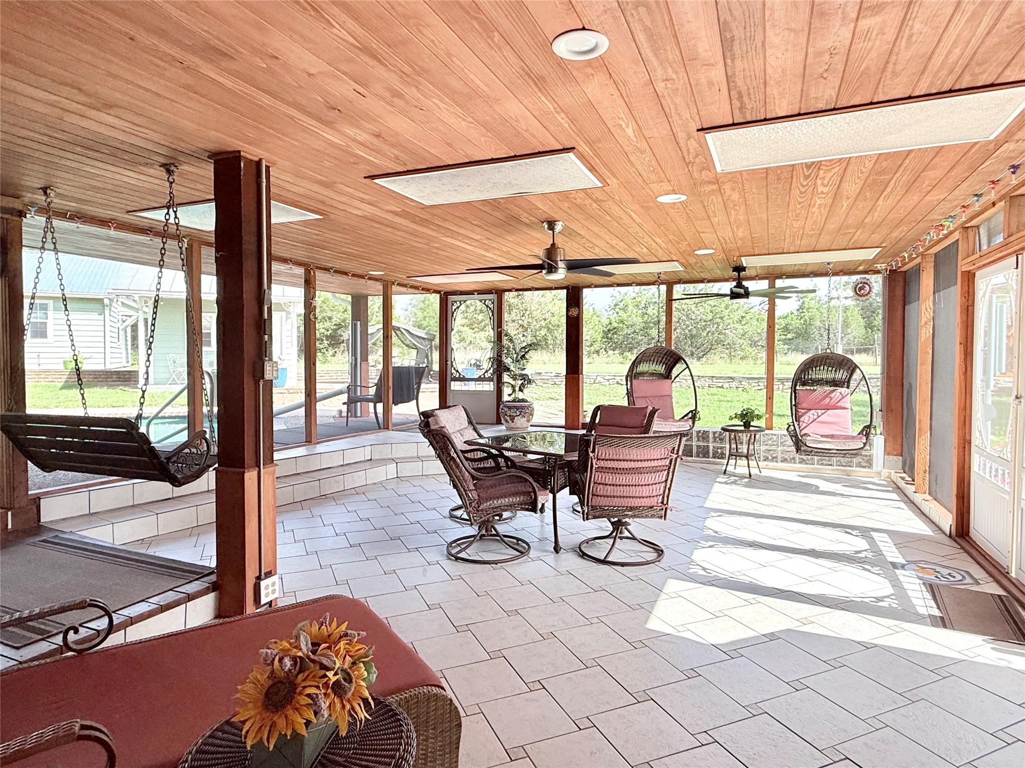 203 Grande St, Driftwood, TX 78619