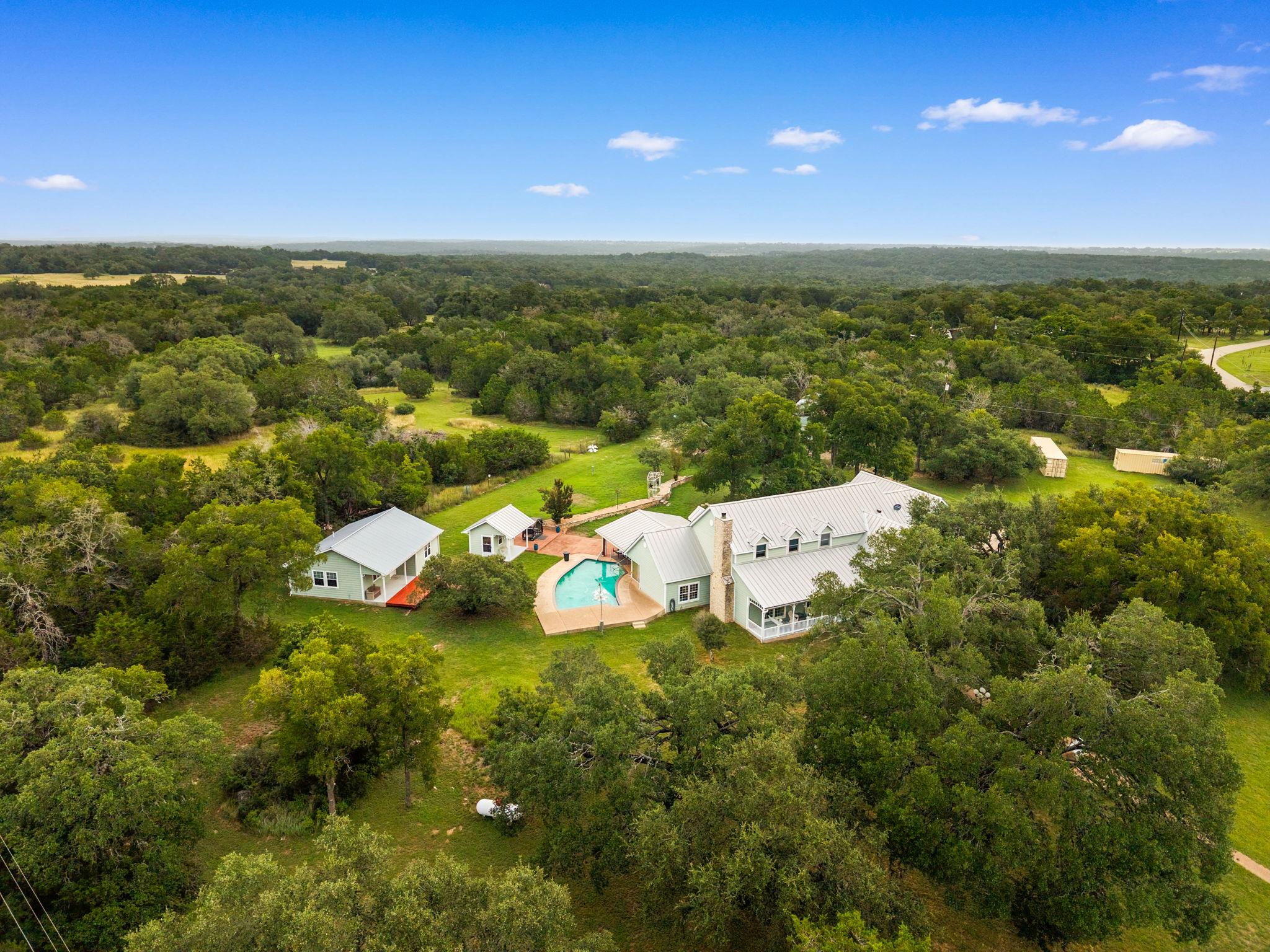 203 Grande St, Driftwood, TX 78619