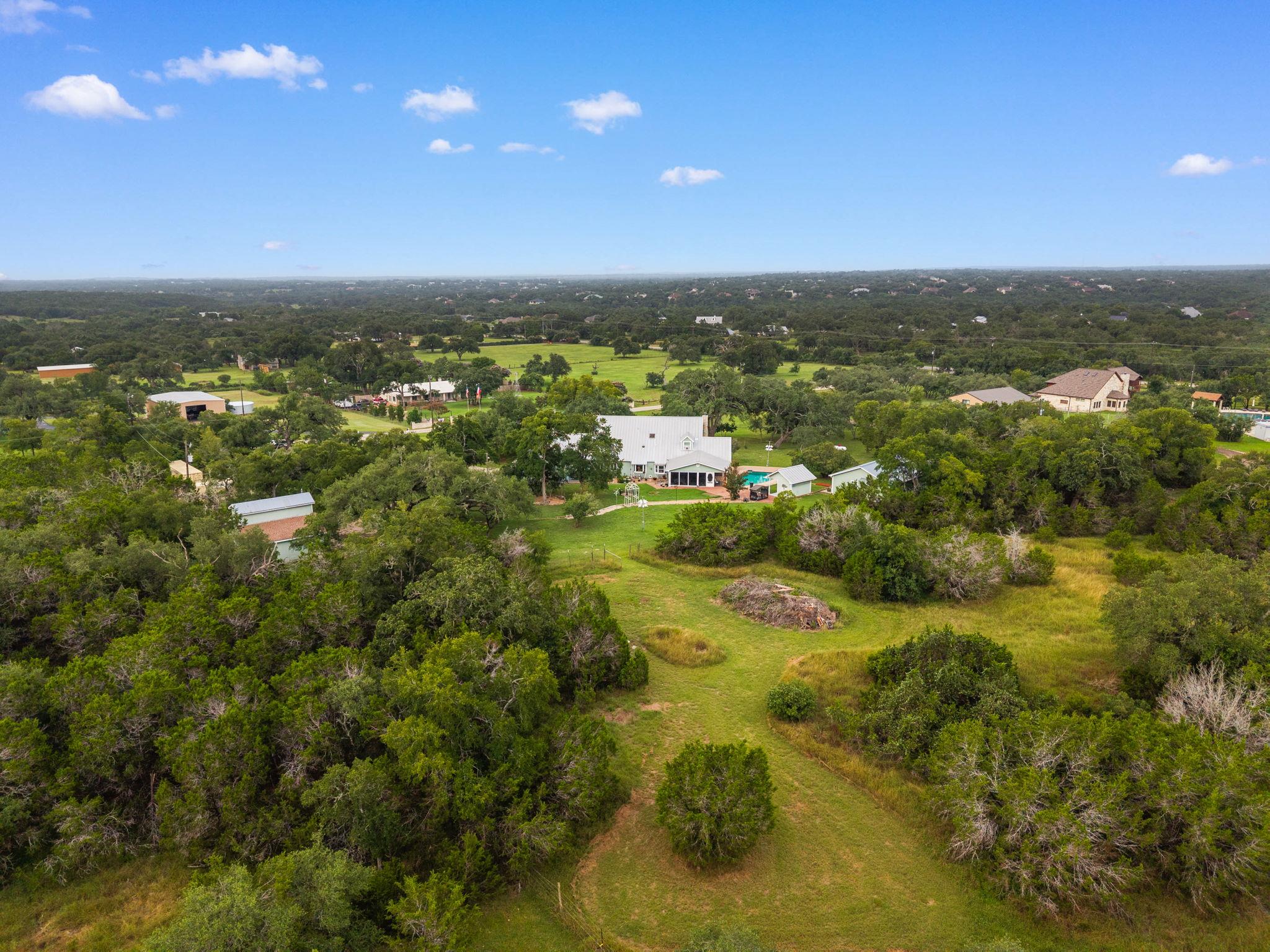 203 Grande St, Driftwood, TX 78619