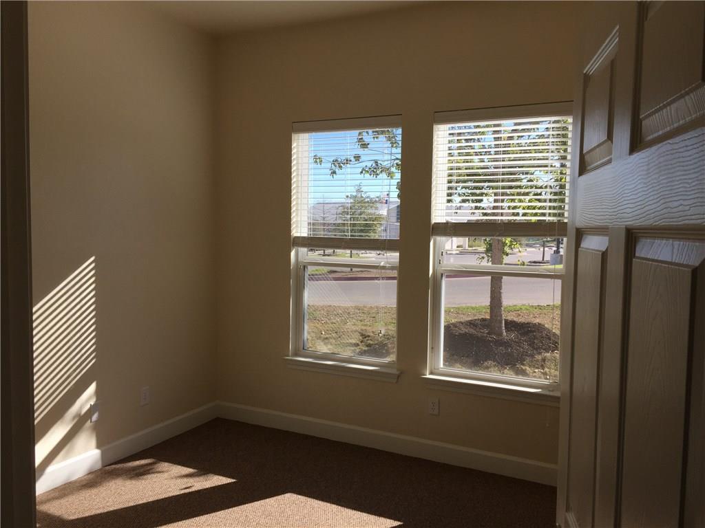 209 S 12th St # 109, Pflugerville, TX 78660
