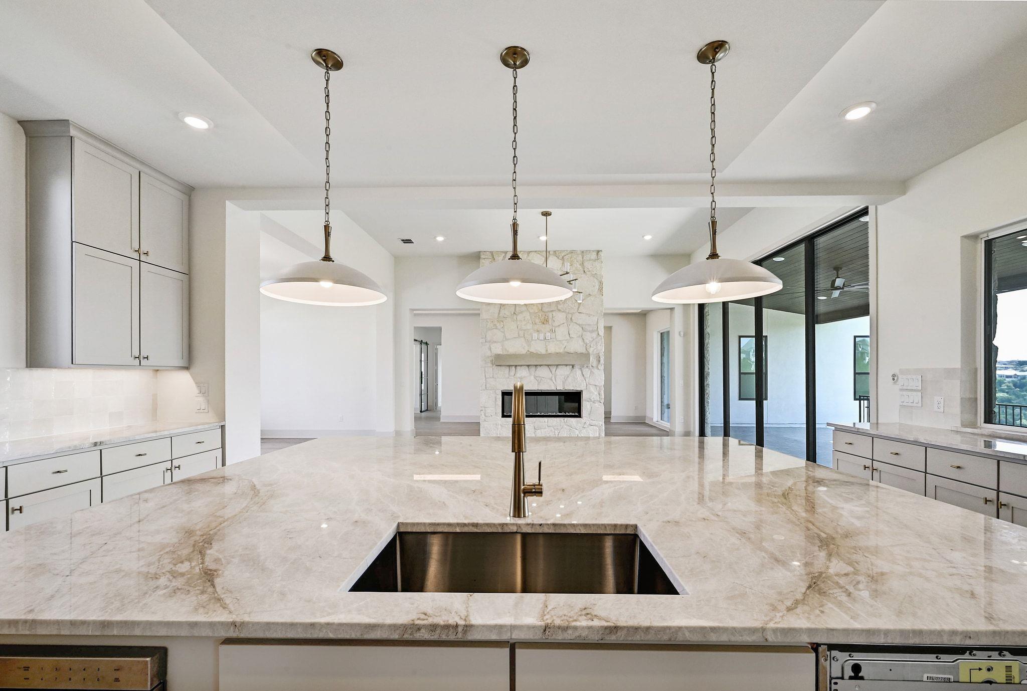 944 Bristol Creek Bnd, Lakeway, TX 78738