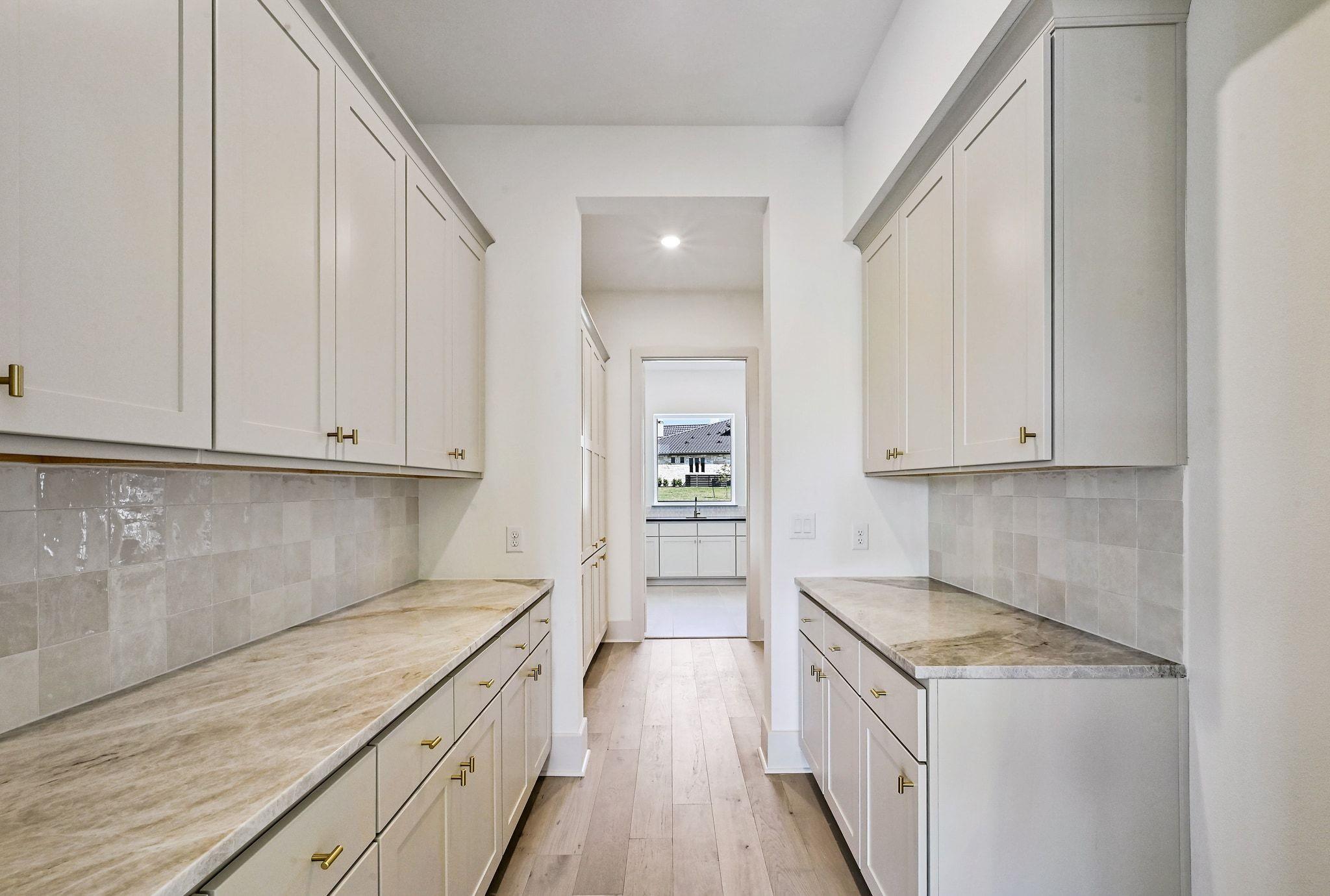 944 Bristol Creek Bnd, Lakeway, TX 78738