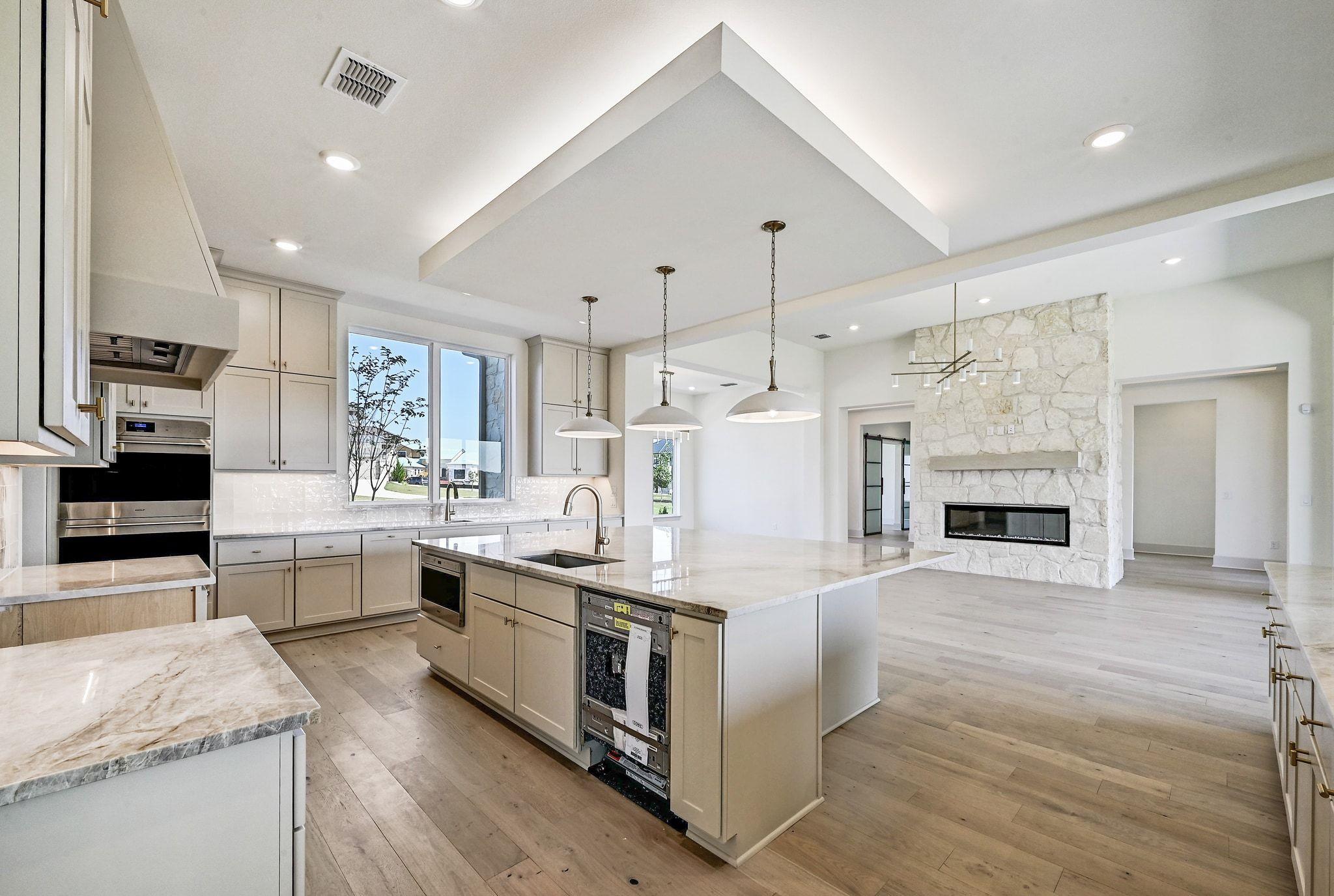 944 Bristol Creek Bnd, Lakeway, TX 78738